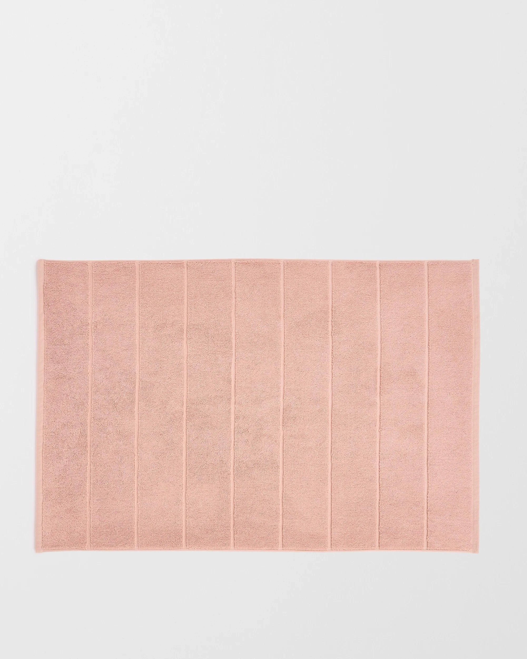 1 Target Laynie Australian Cotton Textured Bath Mat - Pink, 1 of 2