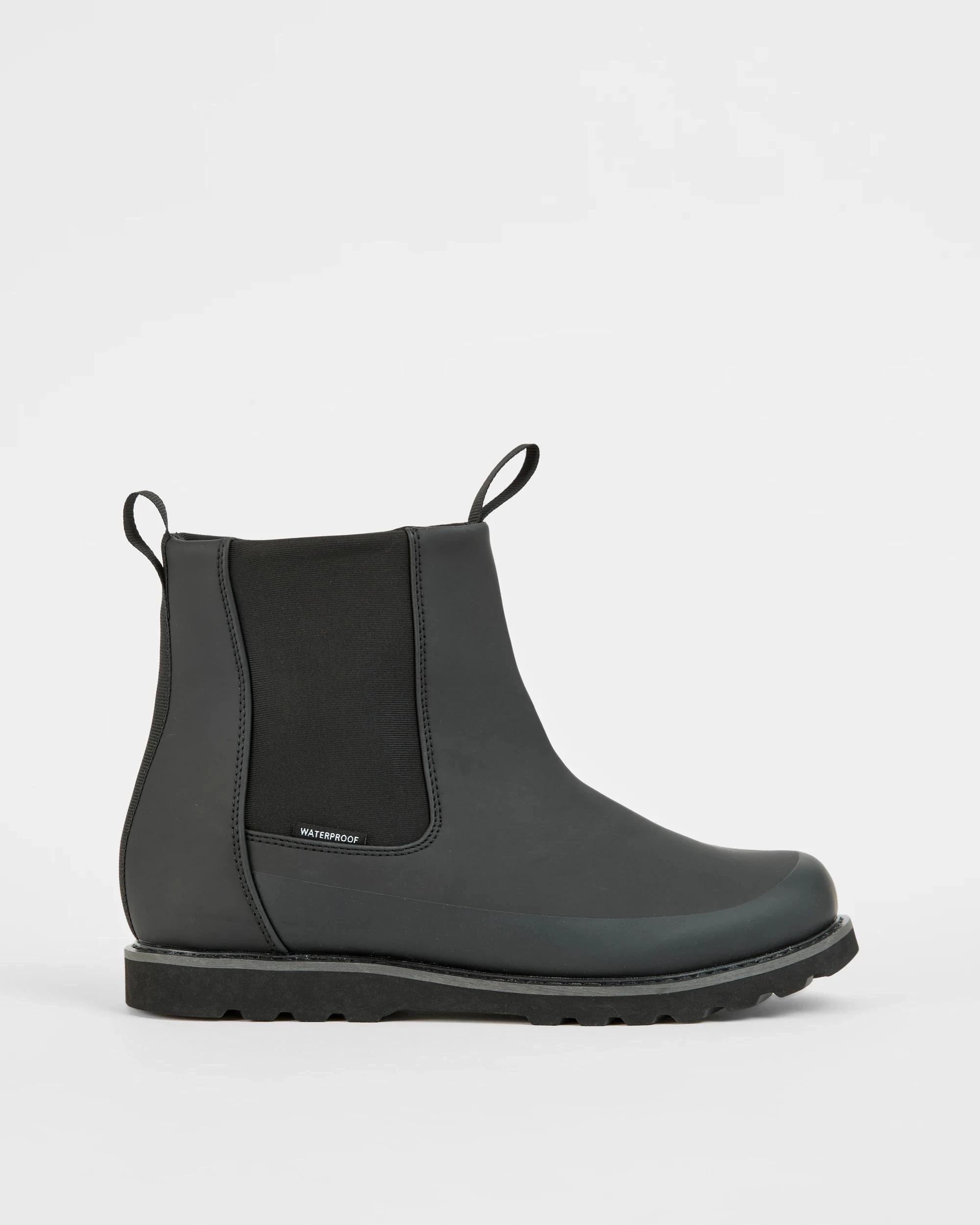 1 Target Man Waterproof Chelsea Boots BLACK, 1 of 3