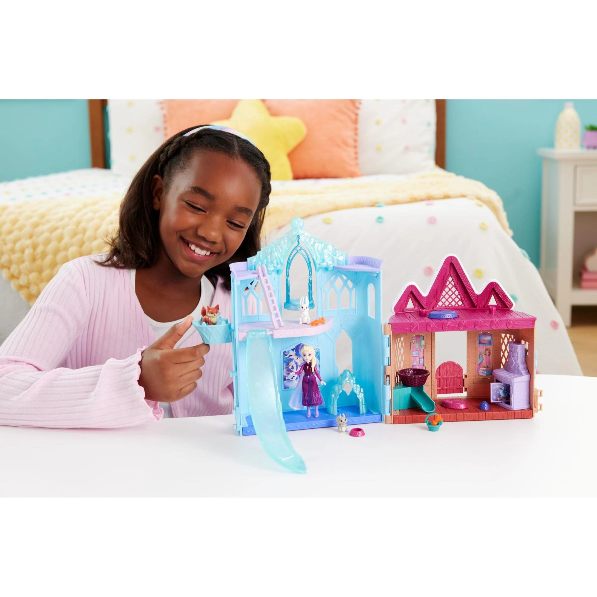 7 Disney Frozen Storytime Stackers Winter Animal Fun Playset, 7 of 7