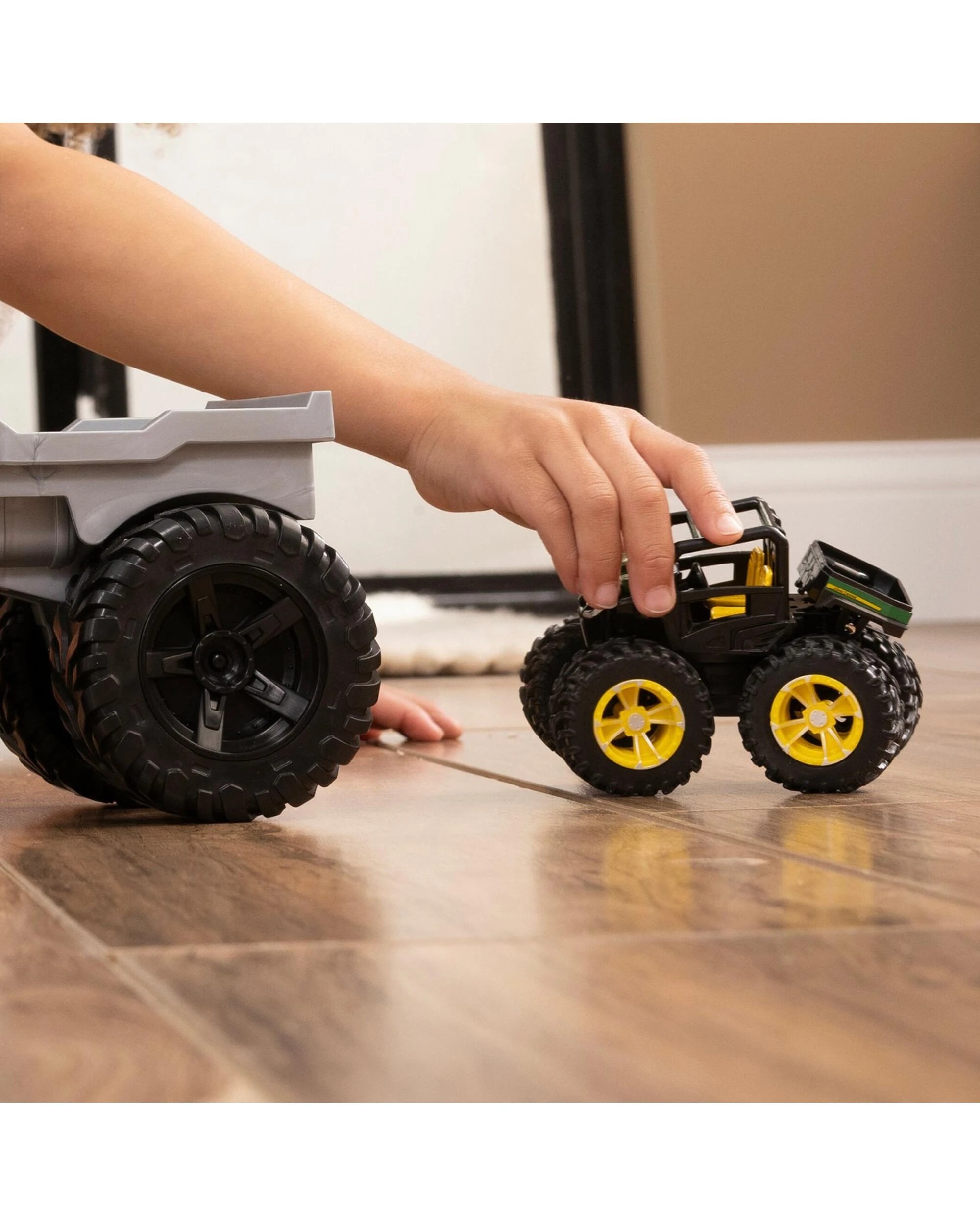 5 John Deere Kids Monster Treads Roaring Rev Up Hauler, 5 of 6