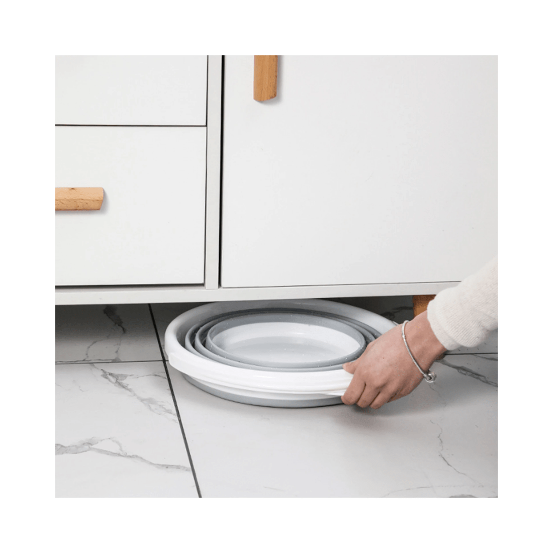 2 BR Home Foldable Silicone Bucket for Home, Hiking, Camping, and Fishing - 10 Litre, 2 of 8