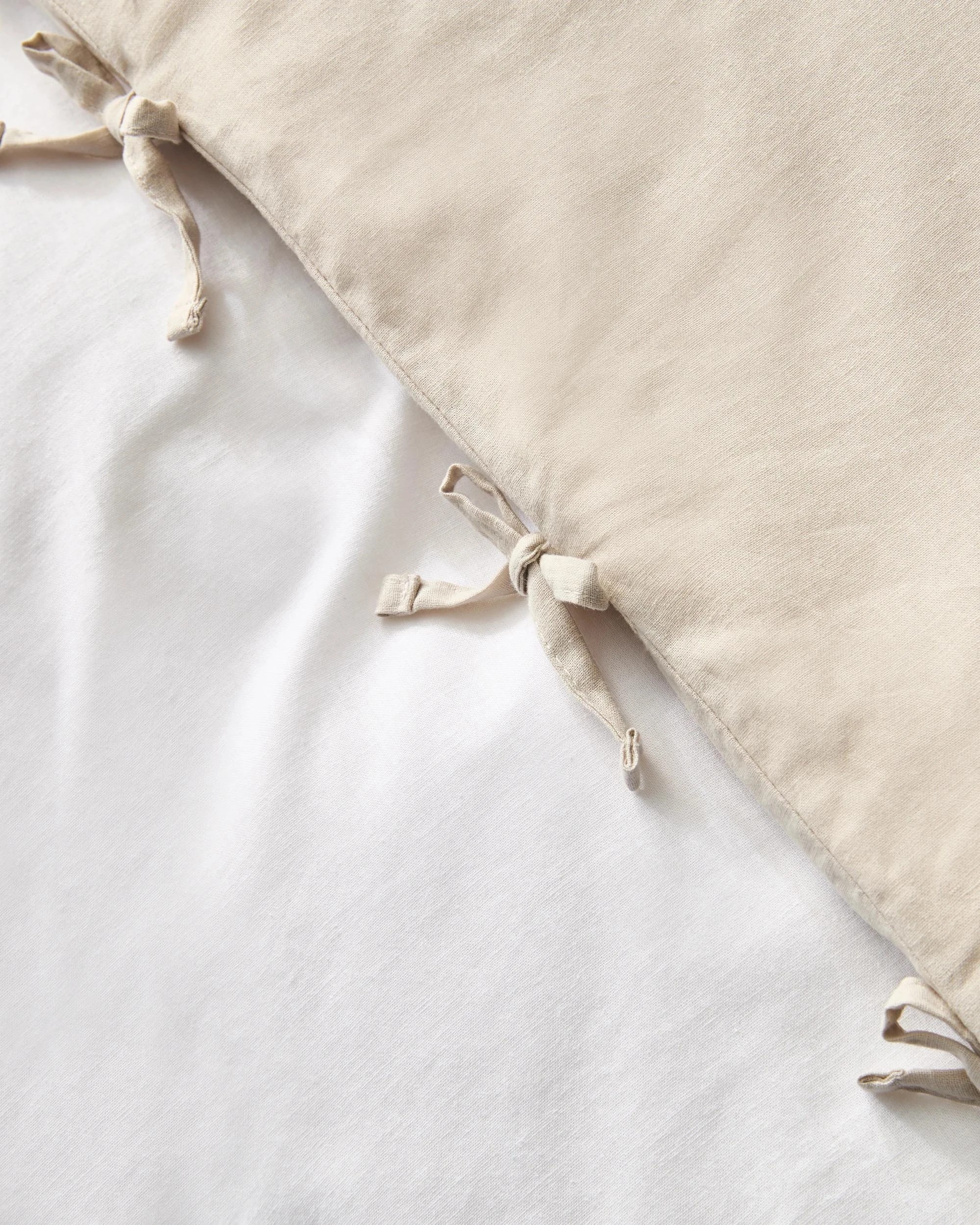 3 Target Laynie Linen/Cotton Quilt Cover Set - King Bed - White, 3 of 5