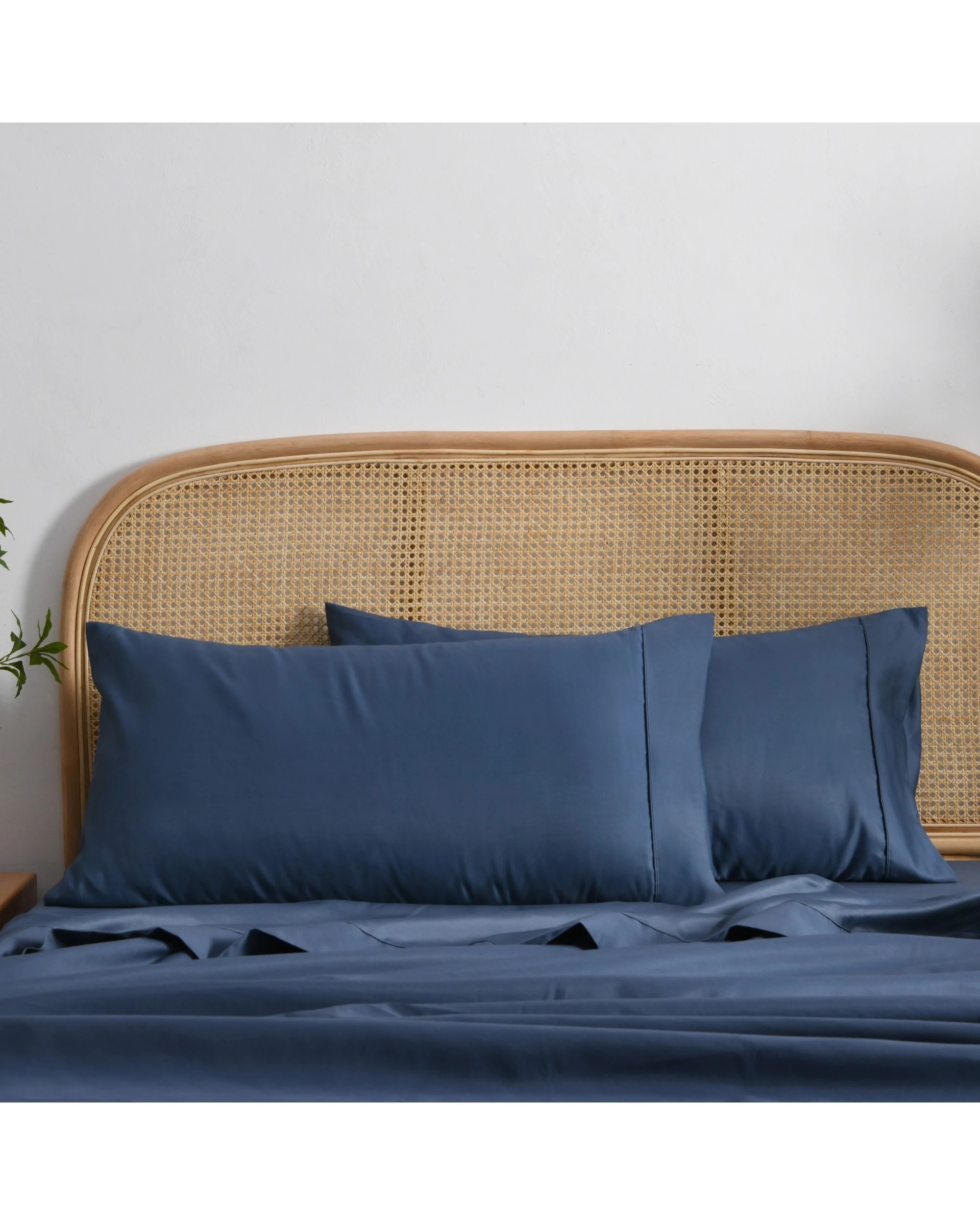 1 Dreamaker 1500TC Cotton Rich Sateen King Pillowcase Twin Pack - Navy, 1 of 5