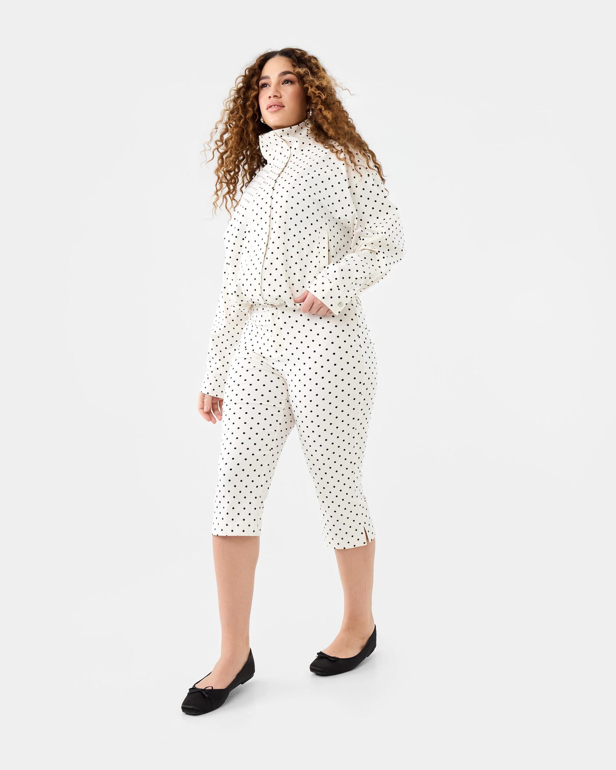 6 Bengaline Capri White Dot, 6 of 9