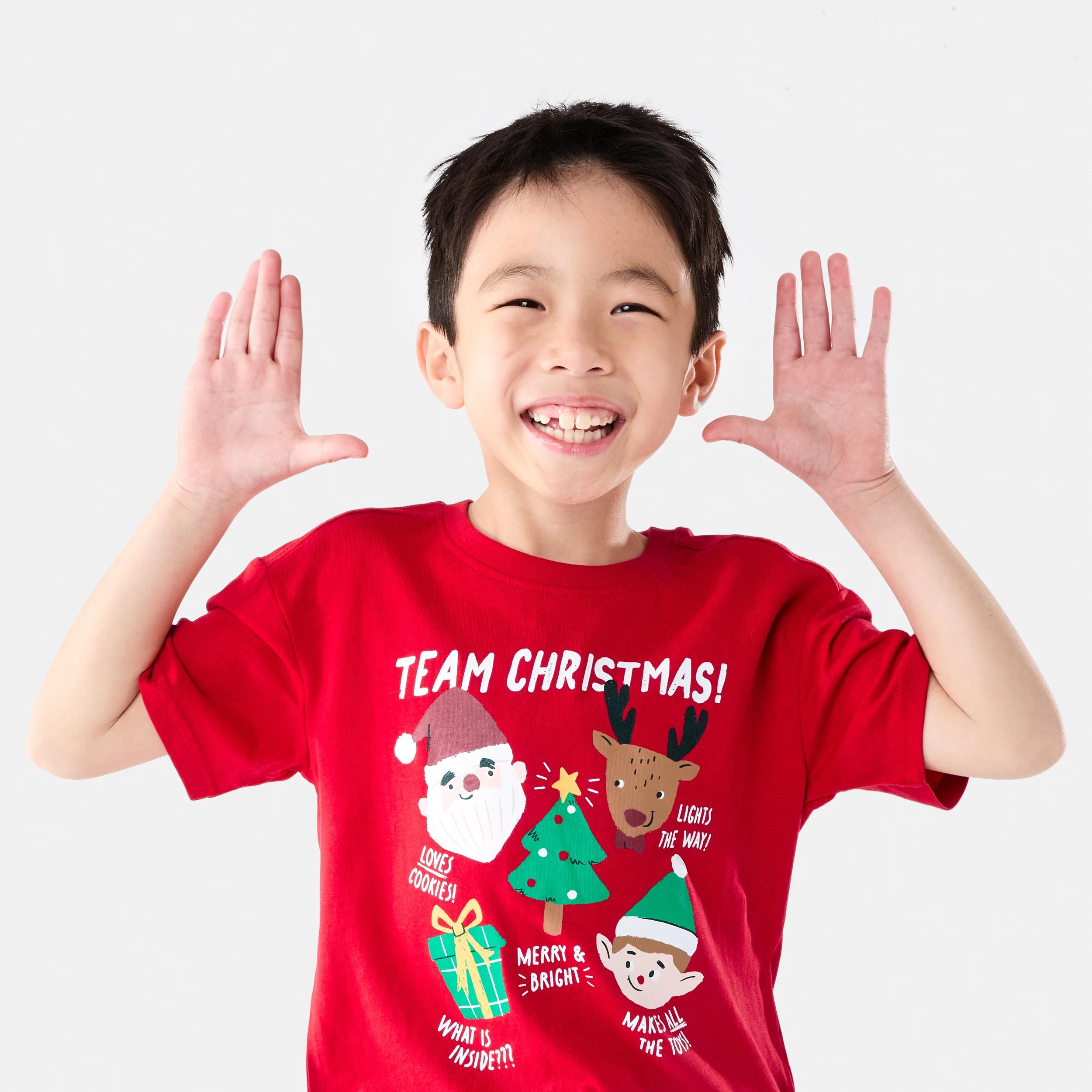 3 Christmas Print T-shirt Red Xmas, 3 of 7