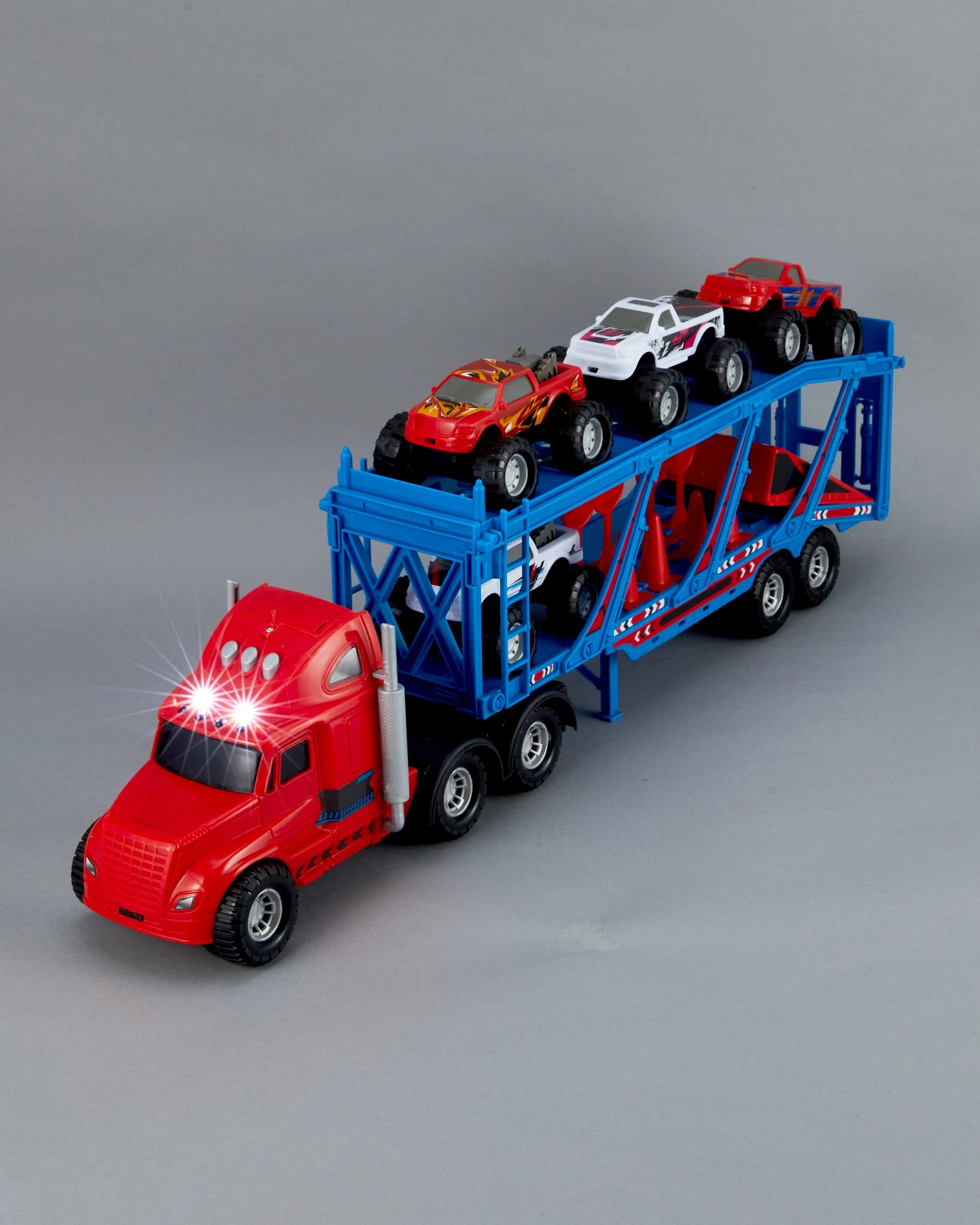 9 Lights & Sounds Hauler, 9 of 10