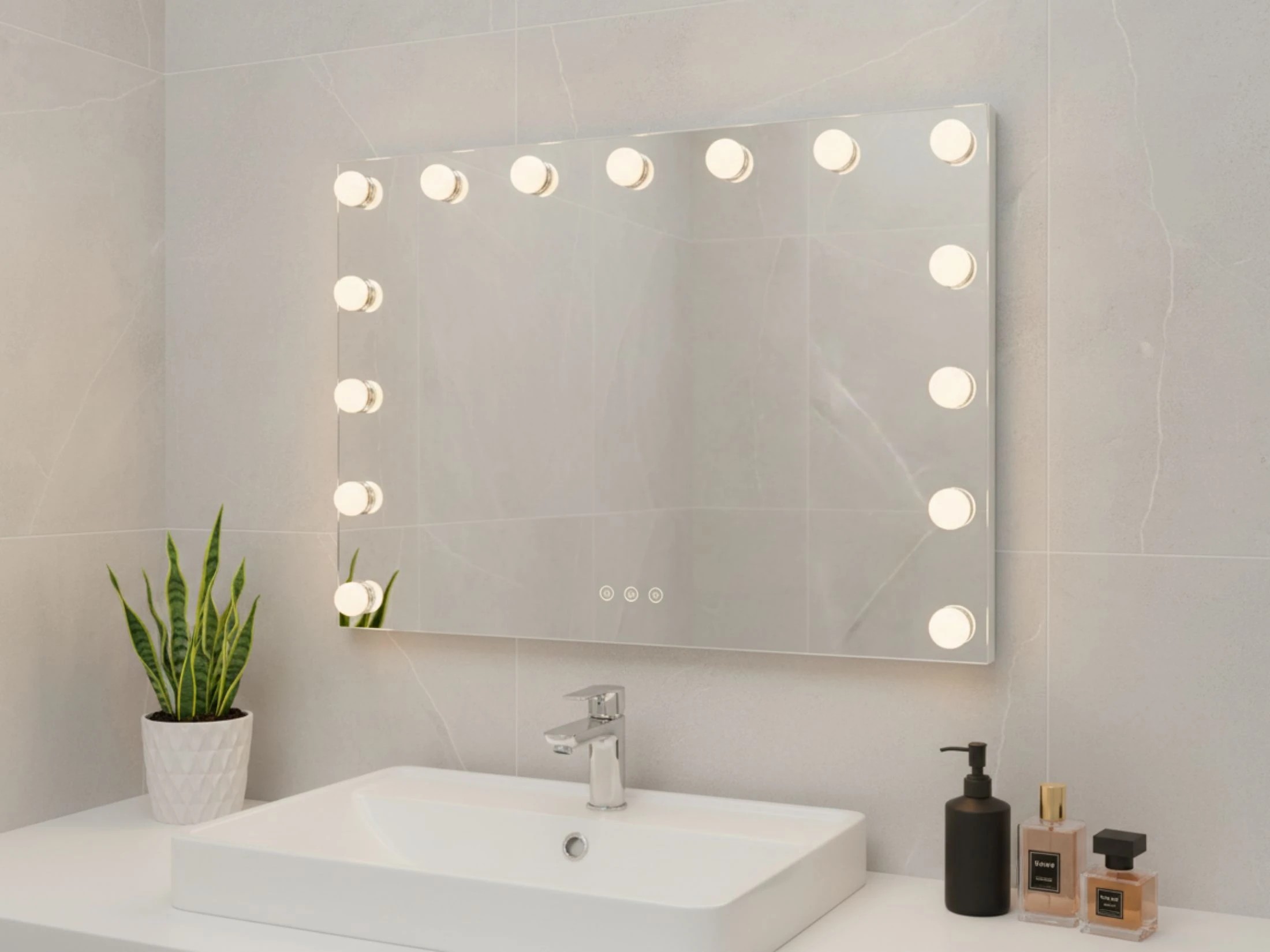 3 Lenoxx LED Beauty Mirror with 15 Bulbs, Colour Settings, USB A and USB C, White, 58 × 48cm, 3 of 3