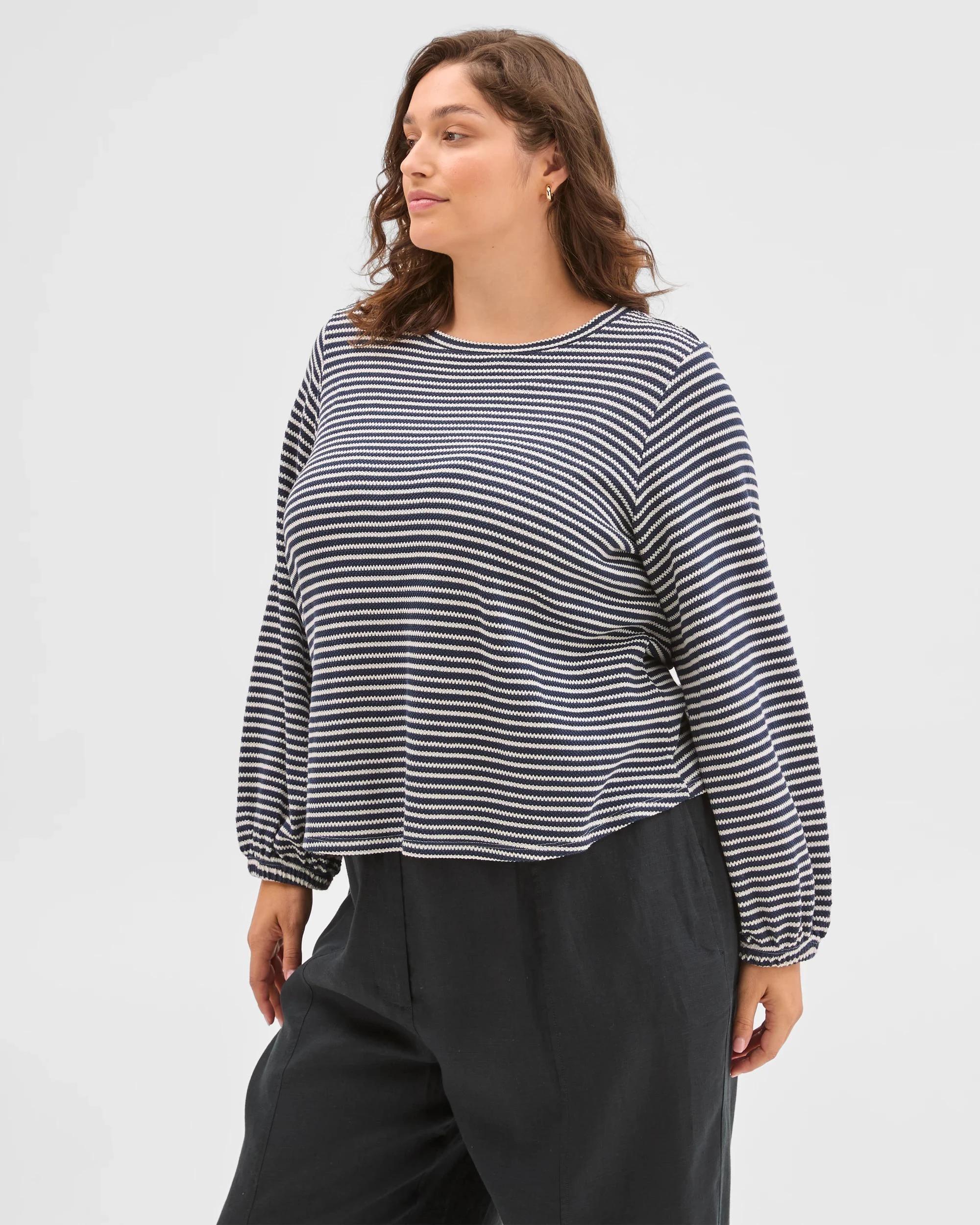 5 Target Curve Plus Size Australian Cotton Long Sleeve Stripe Textured Top NAVY BLAZER/CLOUD DANCER, 5 of 6