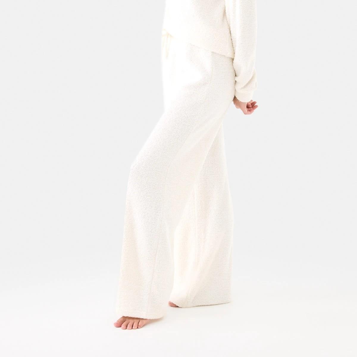 2 Plush Fleece Pants Whisper, 2 of 5