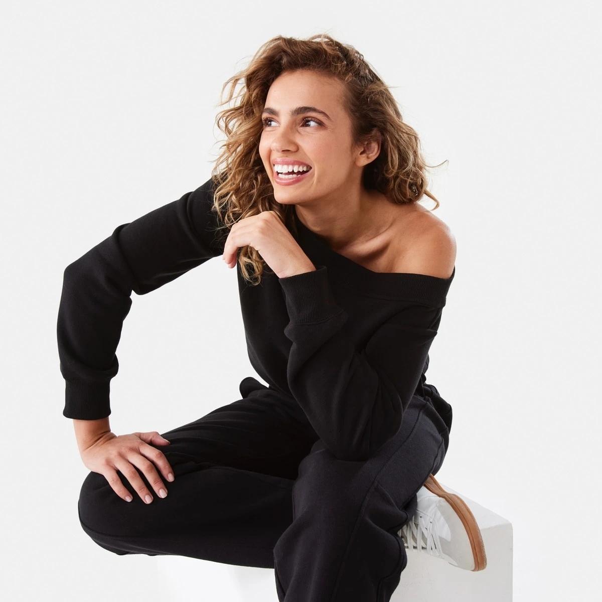 7 Off Shoulder Sweatshirt Black, 7 of 10