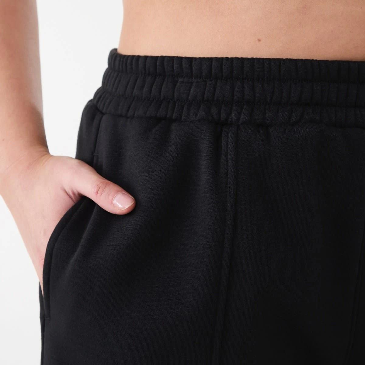 4 Active Womens Front Seam Fleece Shorts BLACK, 4 of 5