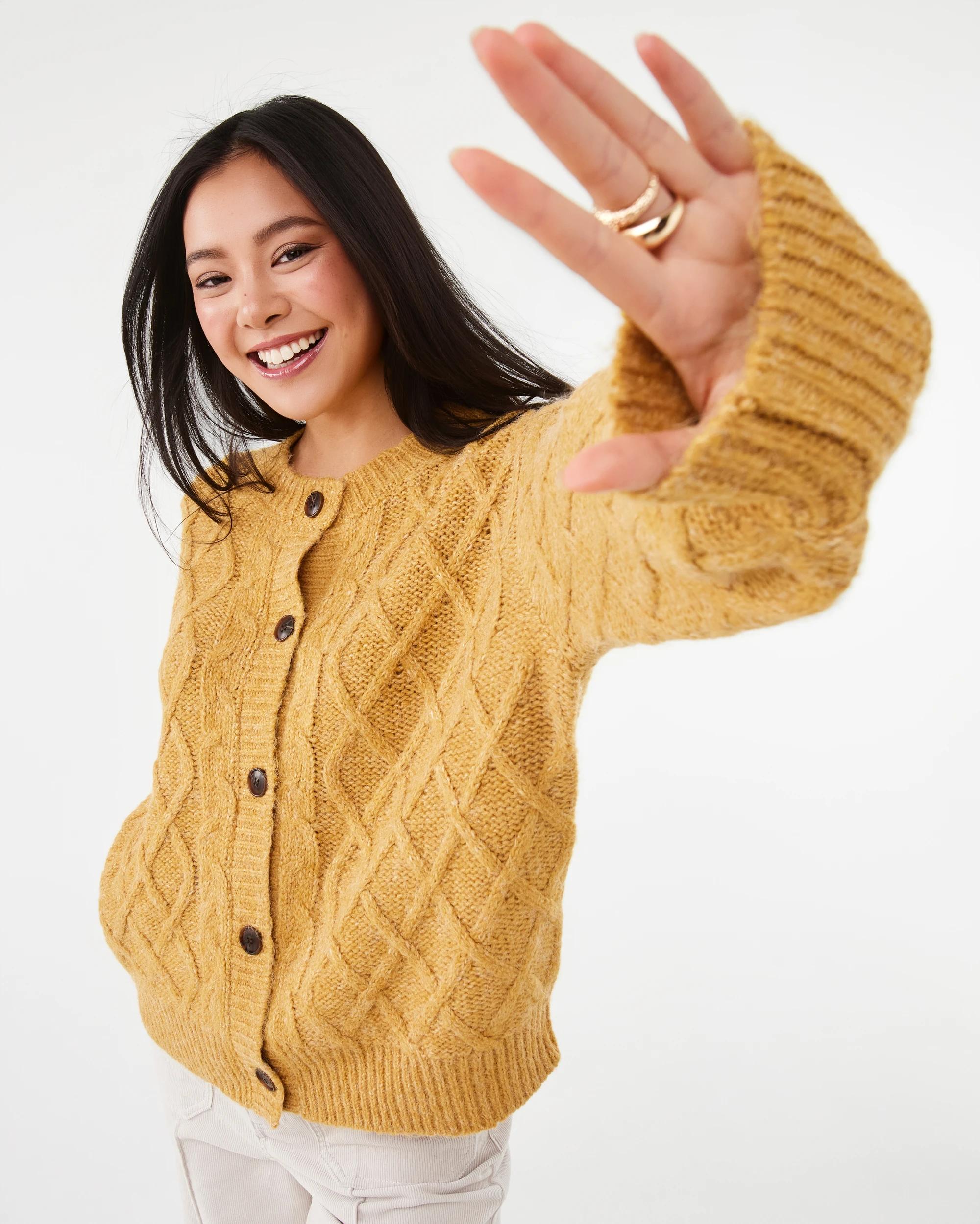 5 Cable Cardigan Yllw Brass, 5 of 7