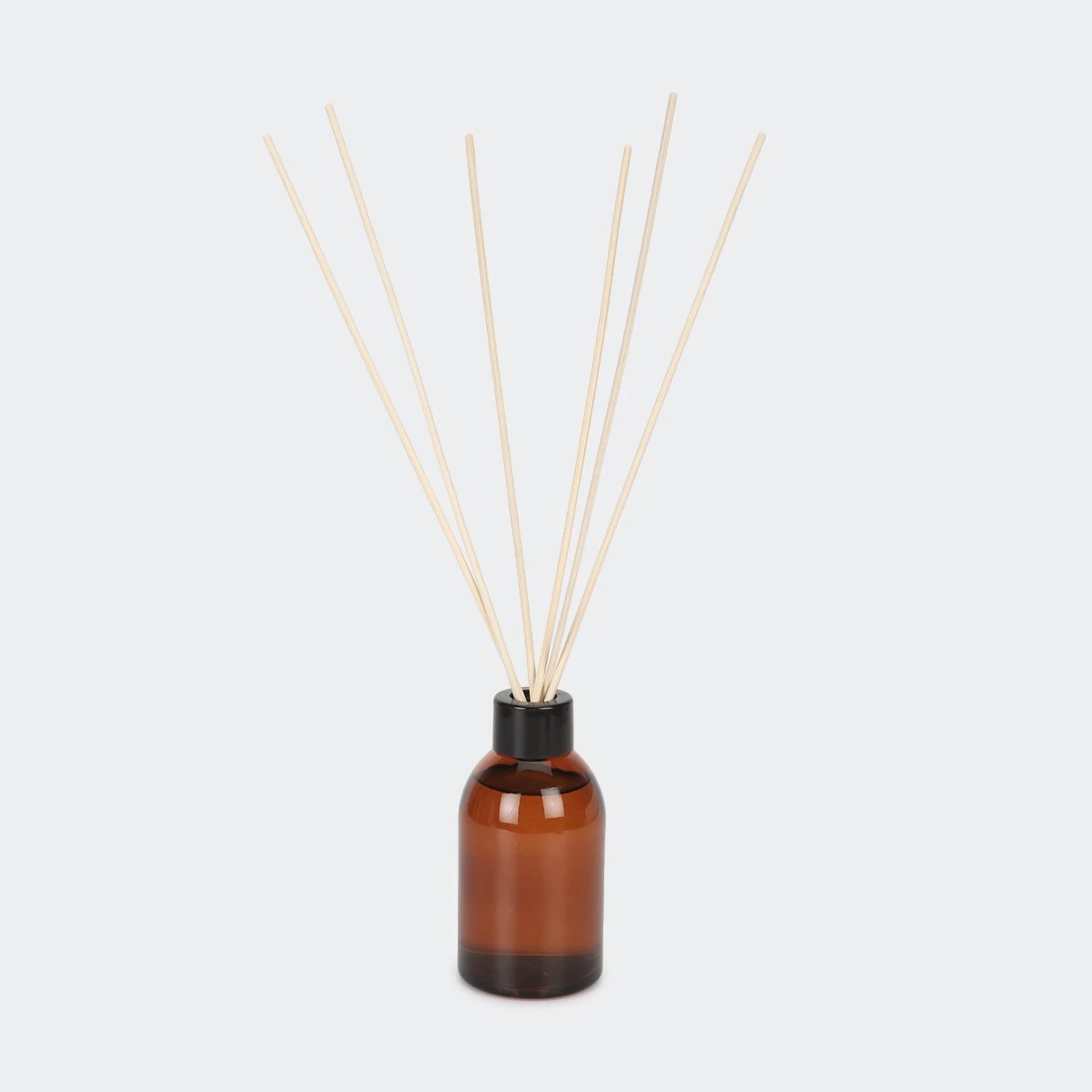 4 Relax Lavender and Chamomile Reed Diffuser 150ml, 4 of 8