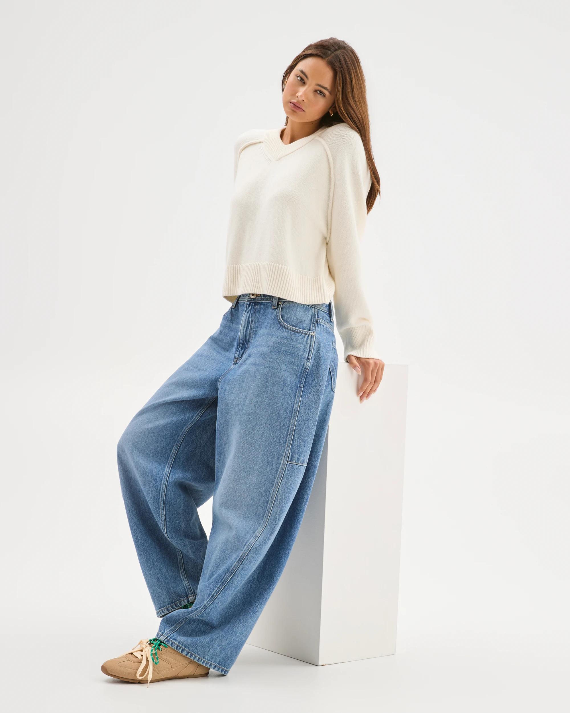 1 Lily Loves Australian Cotton Blend Horseshoe Leg Denim Jeans MID WASH, 1 of 6