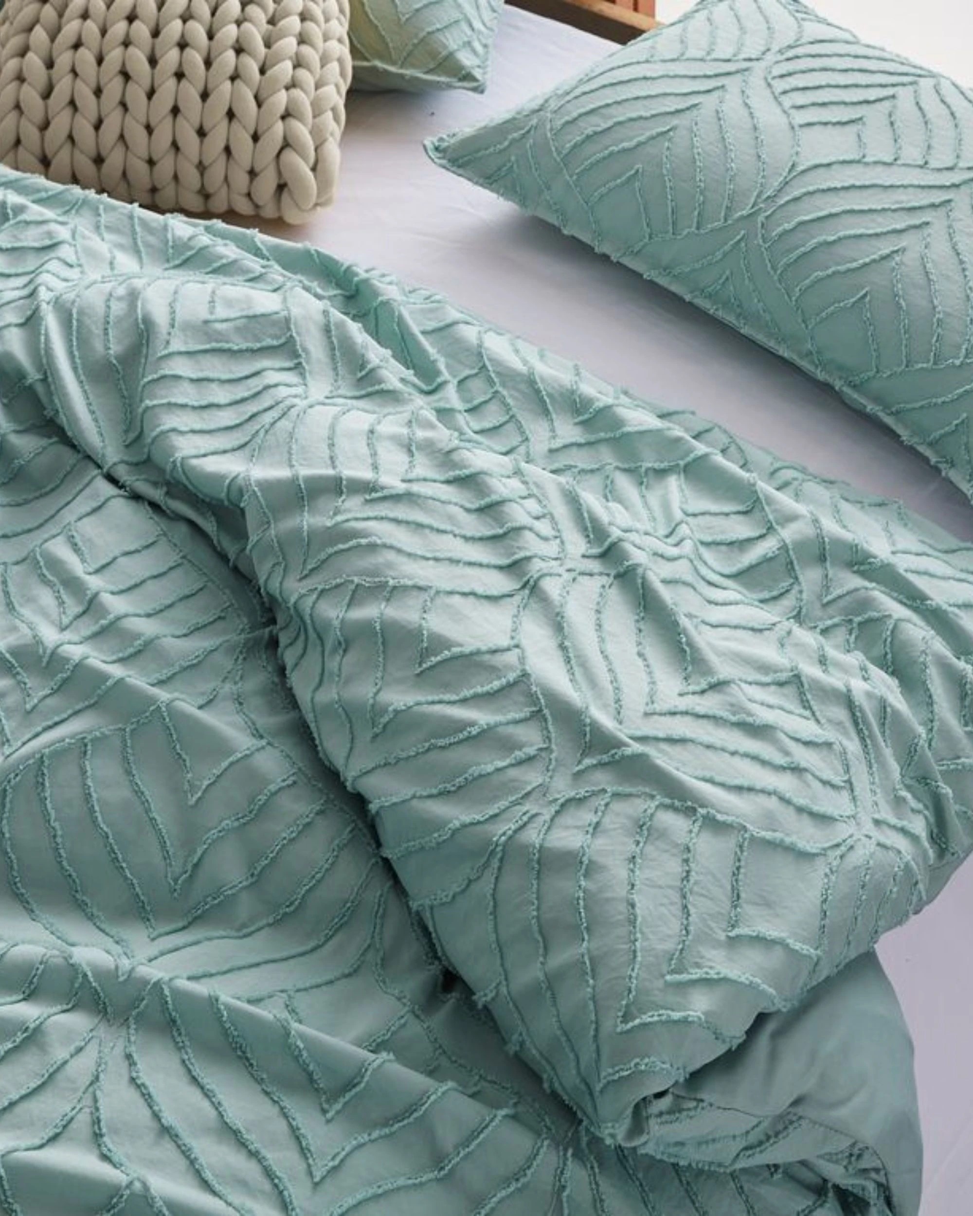 4 CleverPolly Premium Brushed Microfibre Tufted Quilt Cover Set - Queen Bed - Sage Green, 4 of 7