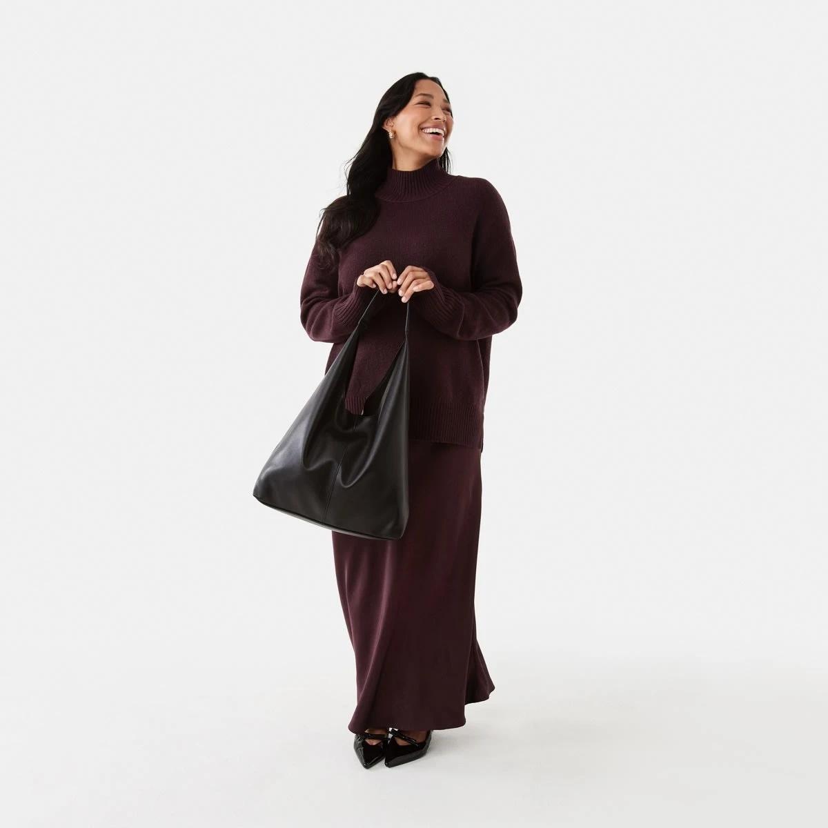7 Slouchy Shoulder Bag BLACK, 7 of 10