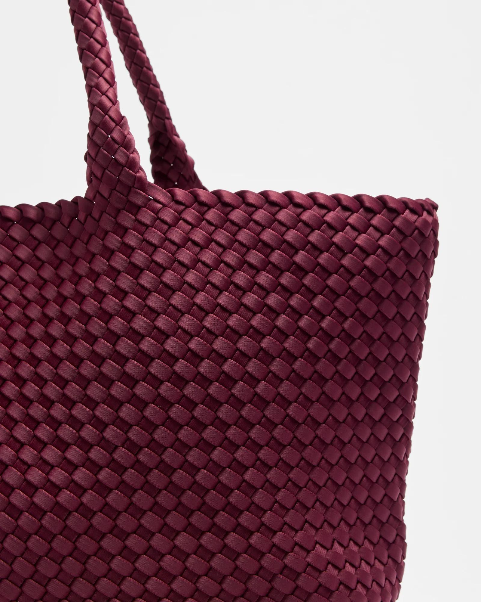 2 Target Weave Detail Tote Bag WINETASTING, 2 of 2