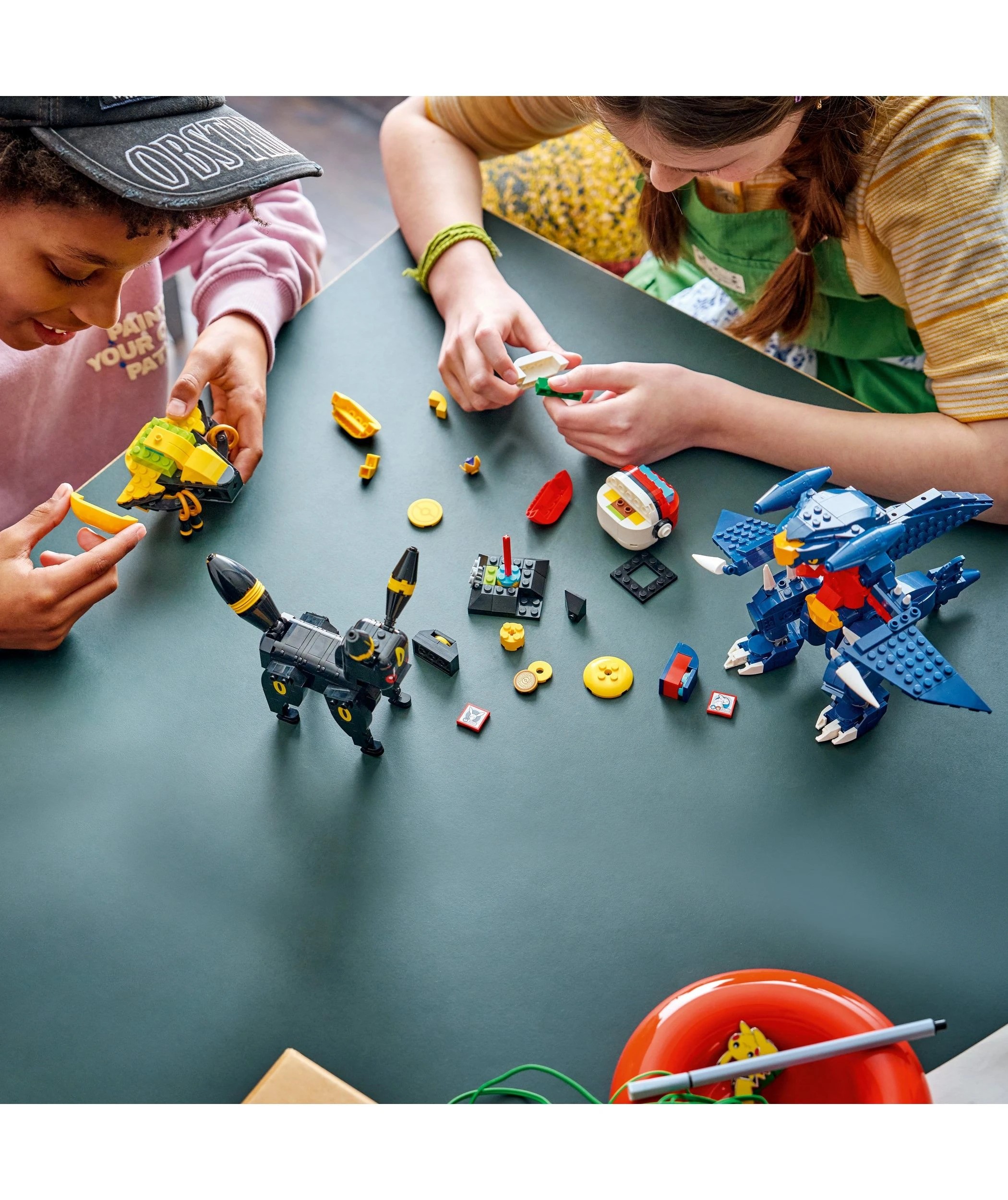 9 LEGO Pokemon SMART Play: Umbreon vs. Garchomp Championship Battle 72165, 9 of 11