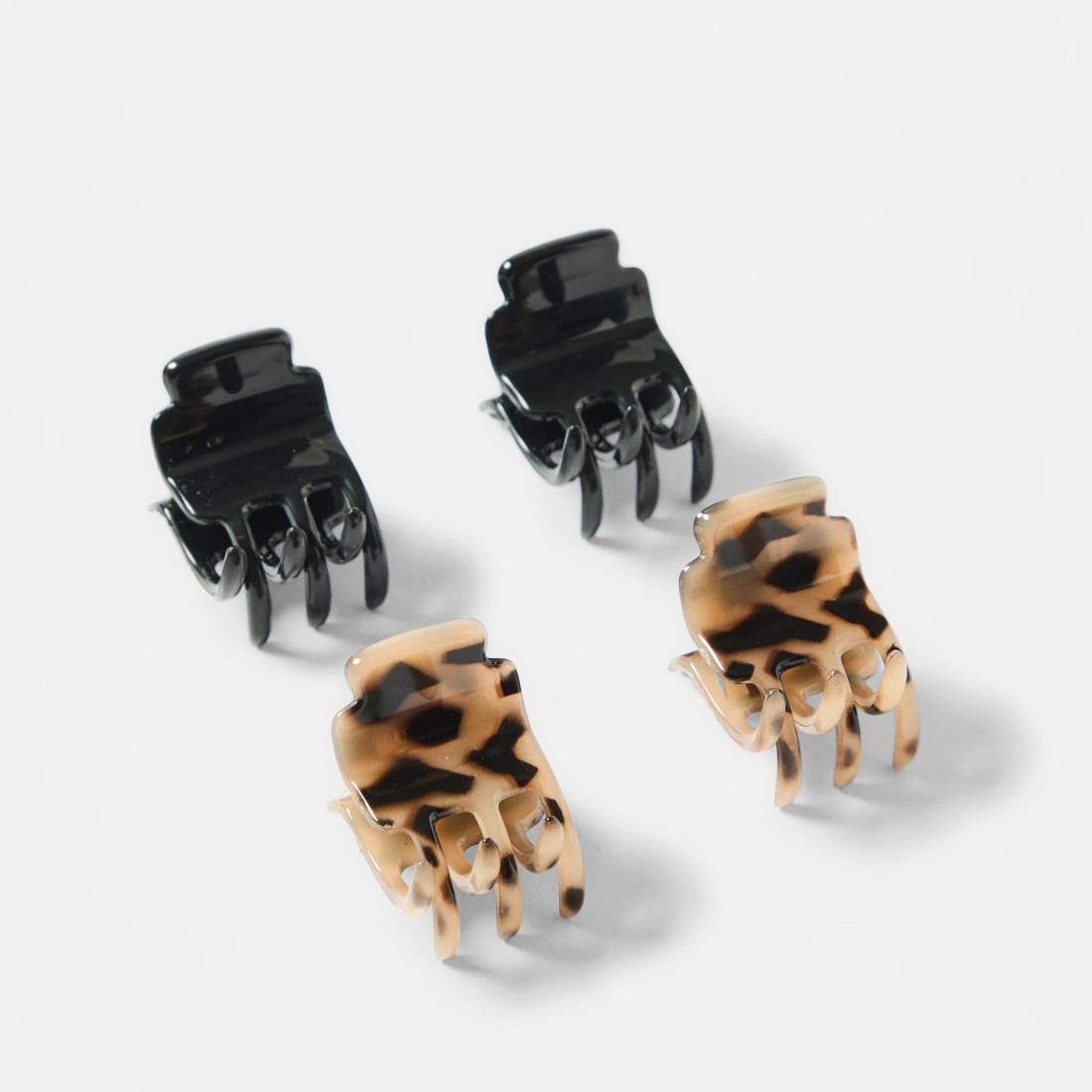 2 OXX Haircare 4 Pack Brown & Black Quarter Claw Clips, 2 of 4