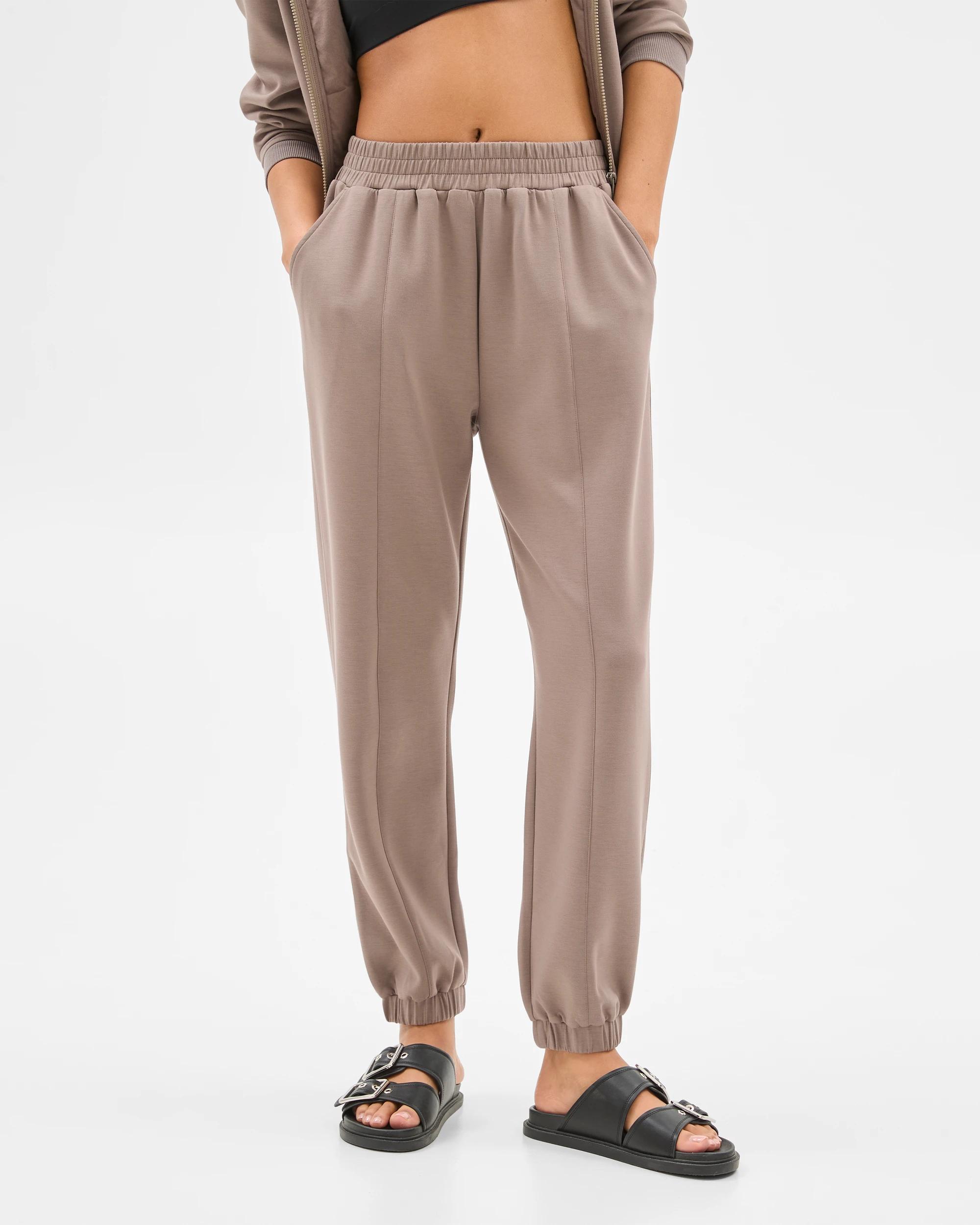 4 Target Active Movement Lounge Jogger Pants MUSHROOM, 4 of 6
