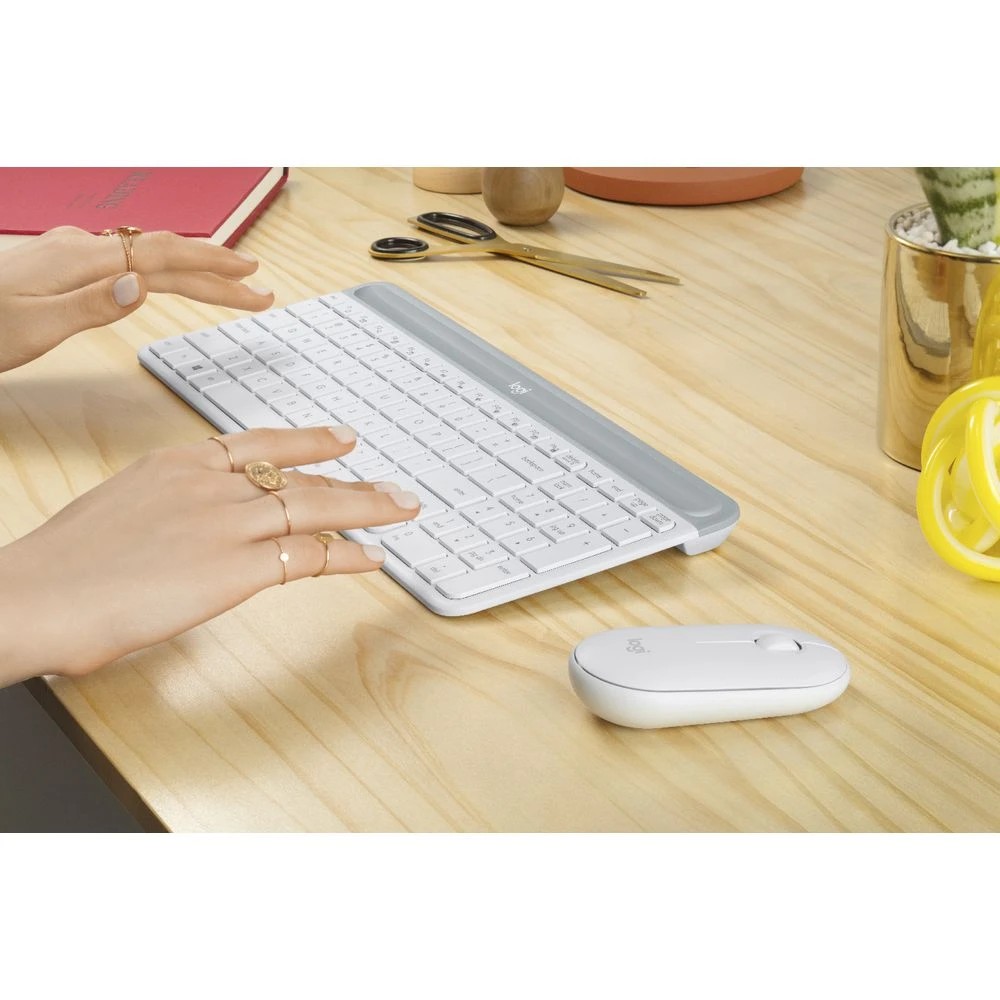 5 Logitech MK470 Wireless Mouse and Keyboard Combo White, 5 of 8