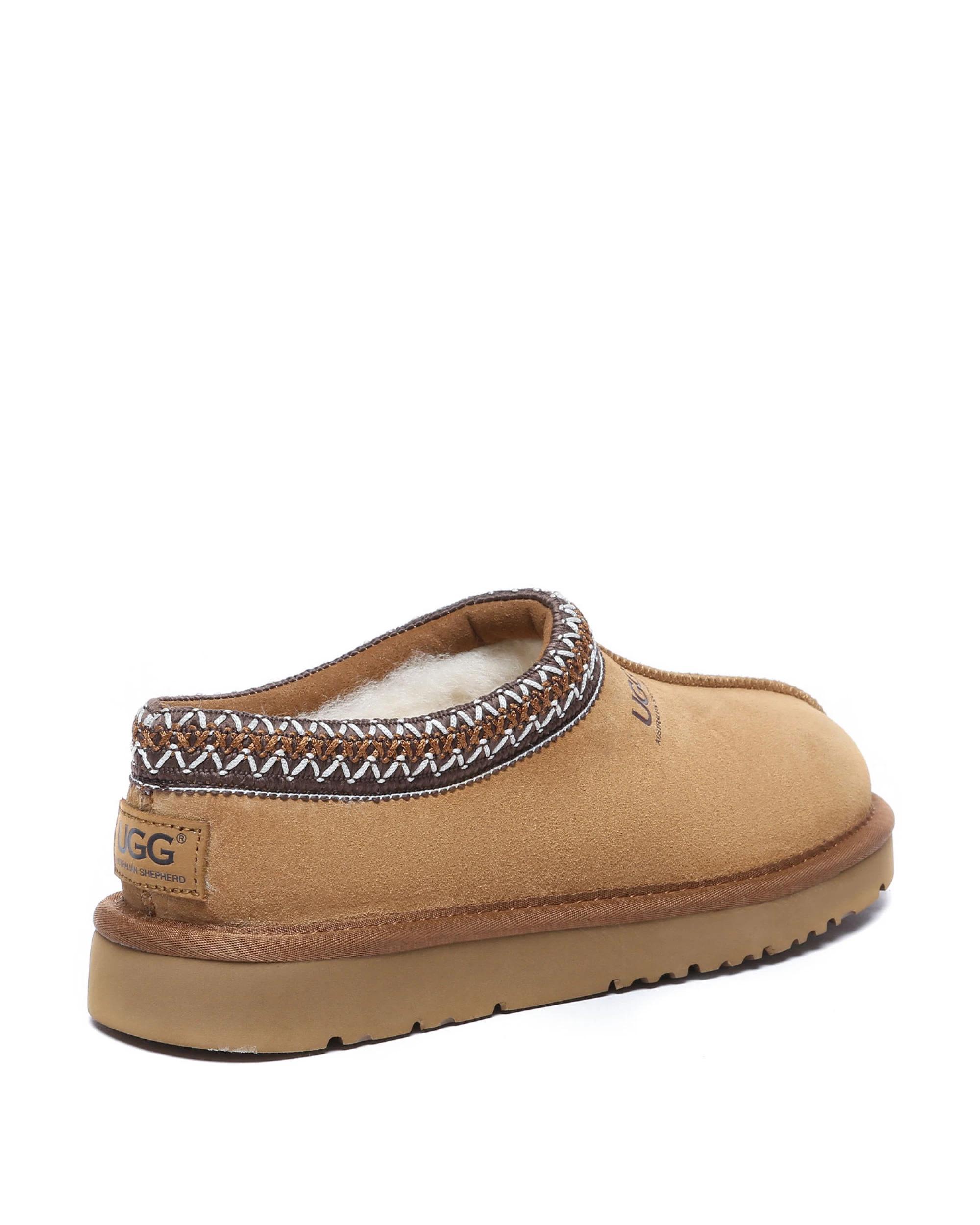 3 Australian Shepherd UGG Unisex Hippie Slippers CHESTNUT, 3 of 5