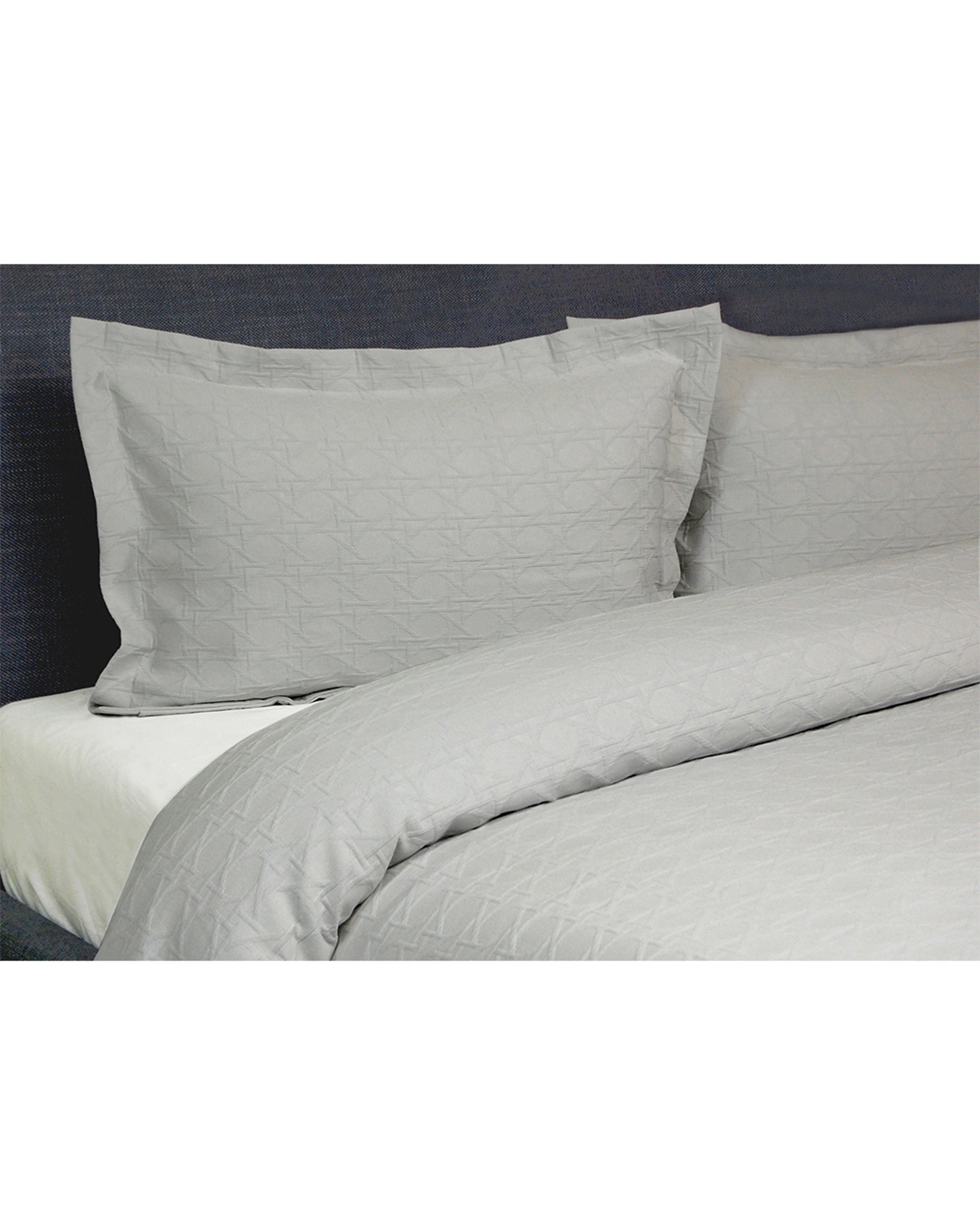 1 Jason Commercial Villa Matelasse Coverlet 190x230cm - Single/Double - Multi, 1 of 1