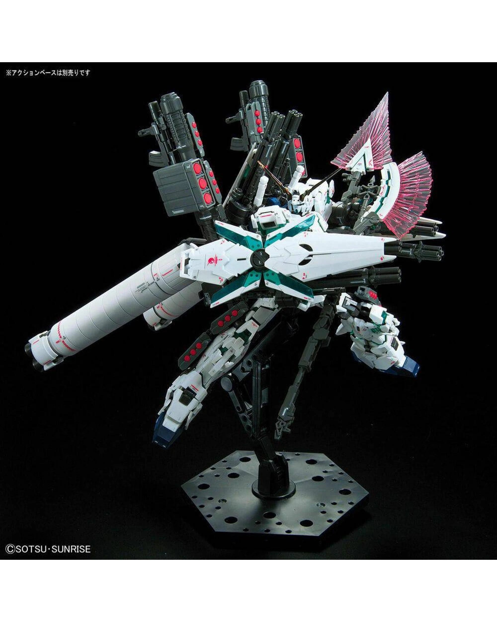 5 Bandai Gundam RG Full Armor Unicorn Gundam 1/144 Model Kit, 5 of 10
