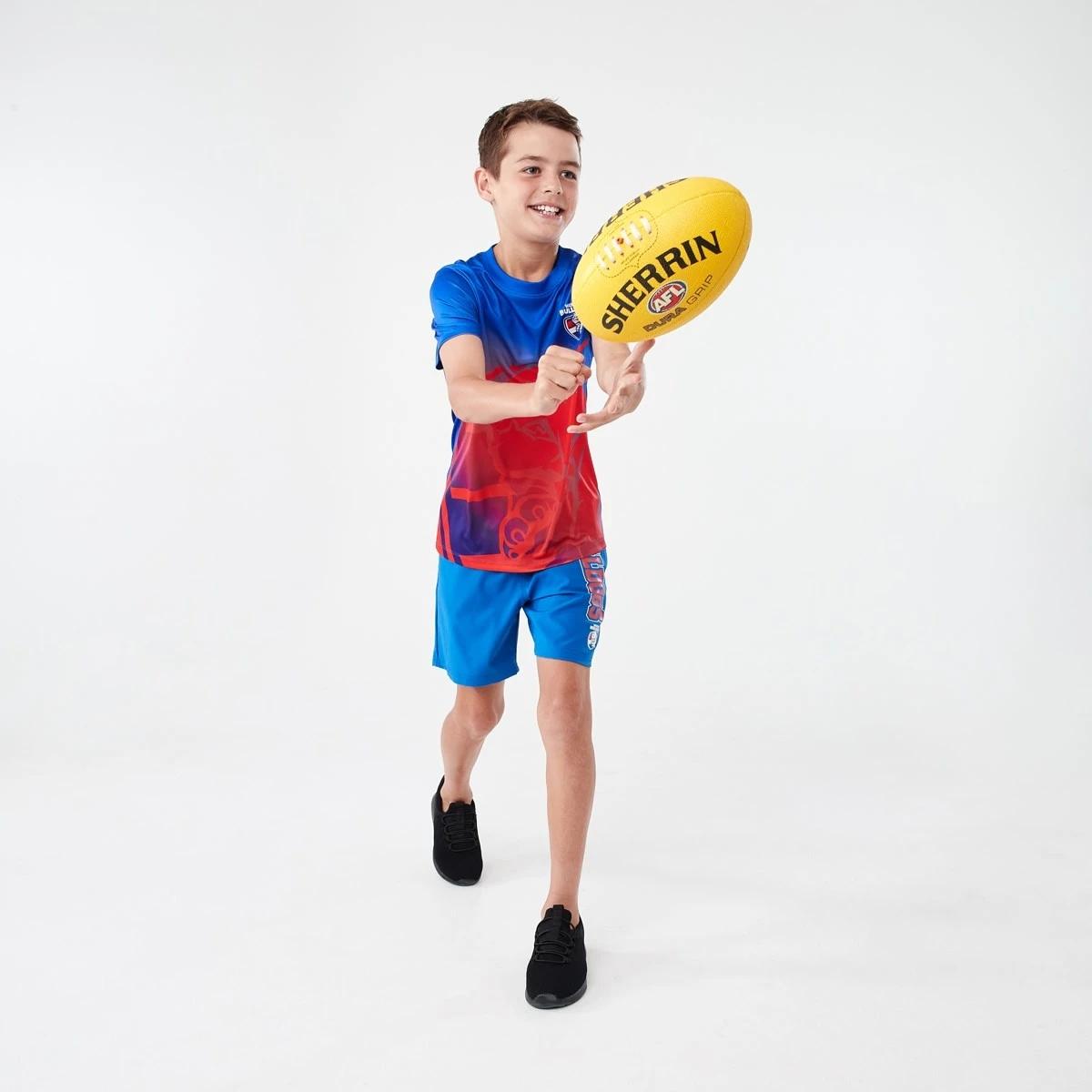 1 Official AFL Kids Training T-shirt Bulldogs, 1 of 10