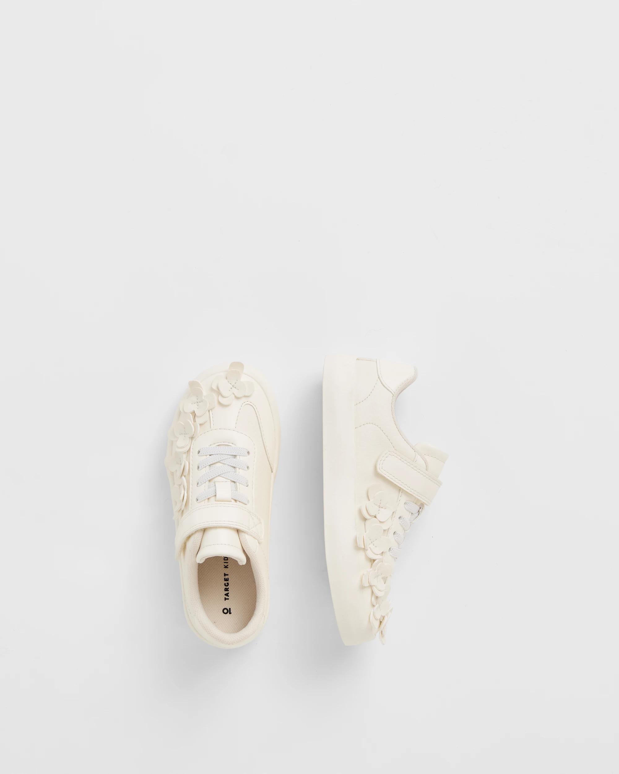 3 Target Kids Flower Sneaker STONE, 3 of 3