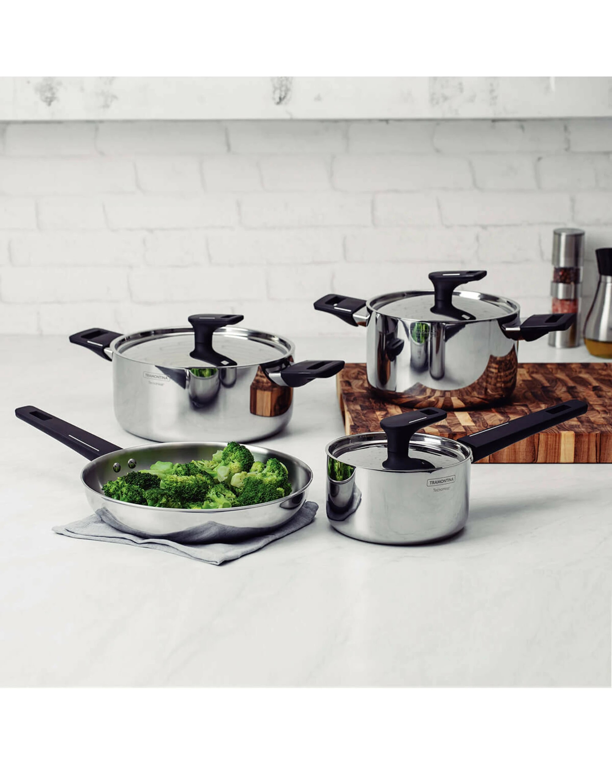 2 Tramontina Grano 4 Piece Tri-Ply Stainless Steel Cookware Set with Bakelite Handles, 2 of 5