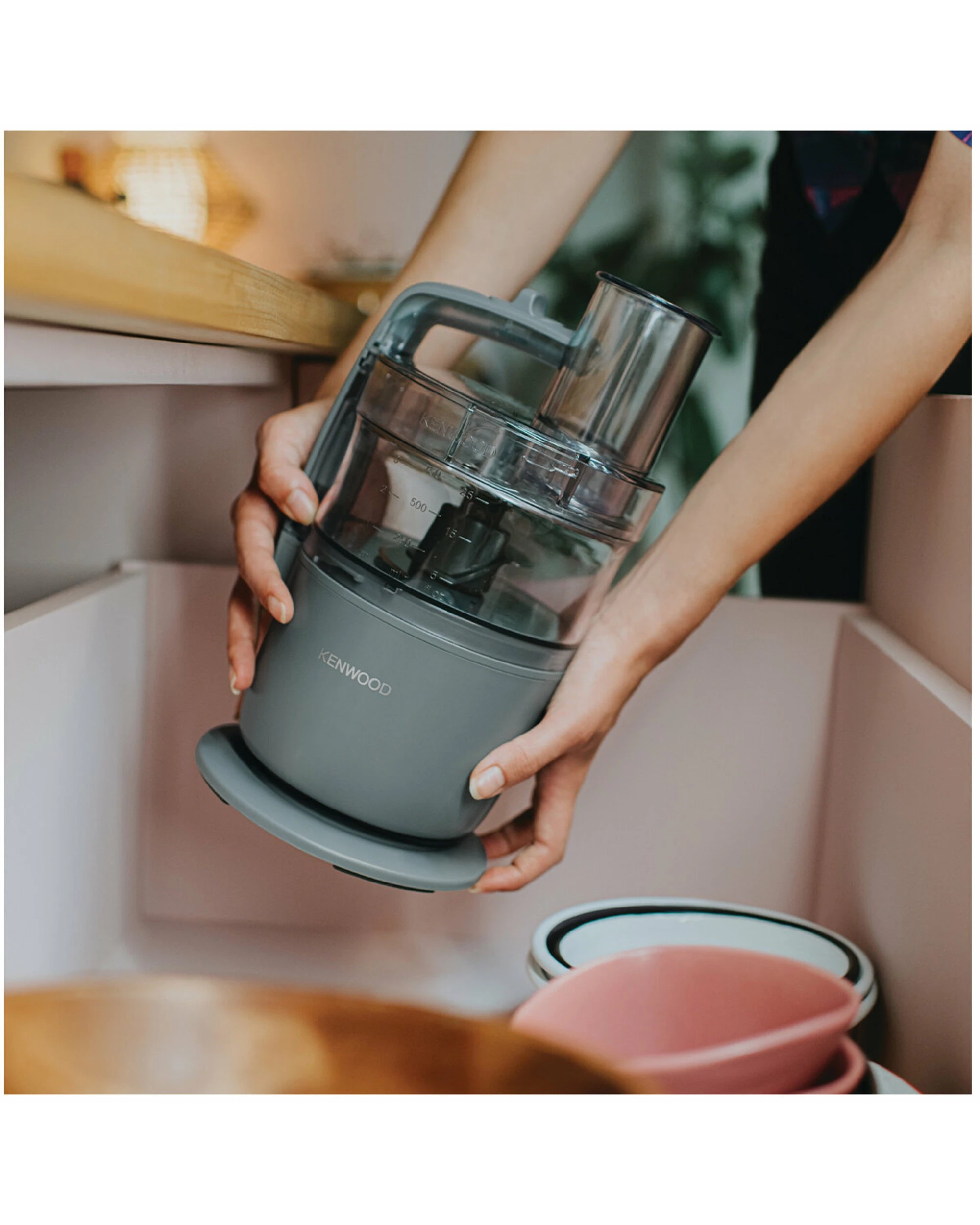 4 Kenwood MultiPro Go Food Processor Storm Blue, 4 of 5