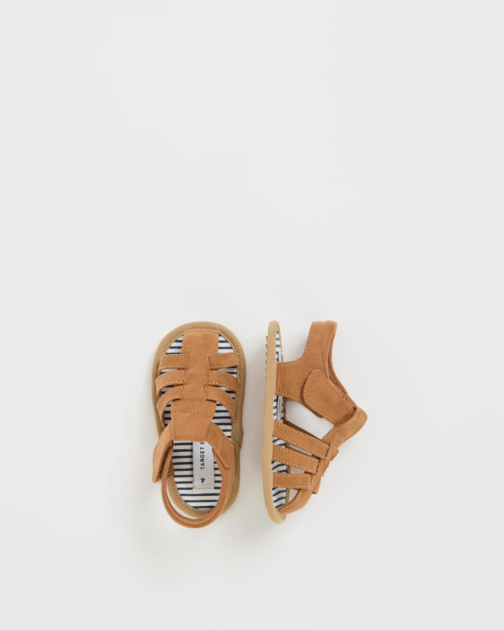 6 Target Baby Pre-Walker Boat Shoes TAN, 6 of 6