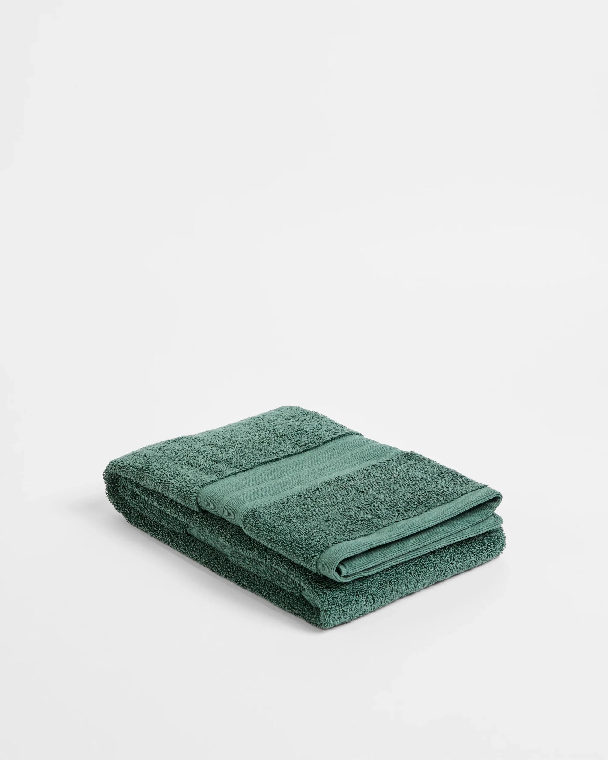 1 Grandeur Australian Cotton Bath Towel - Green, 1 of 2