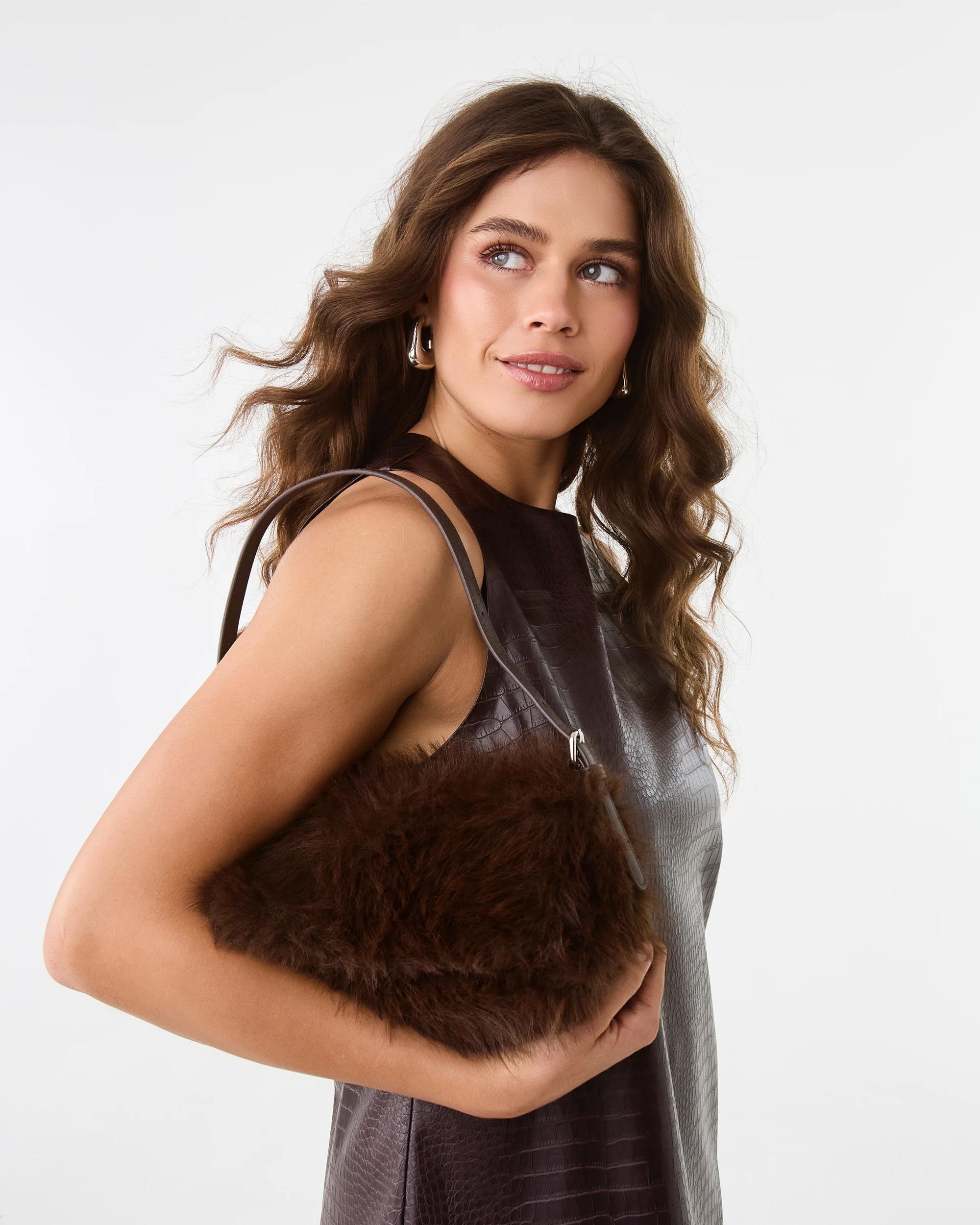 7 Faux Fur Shoulder Bag Chocolate, 7 of 9