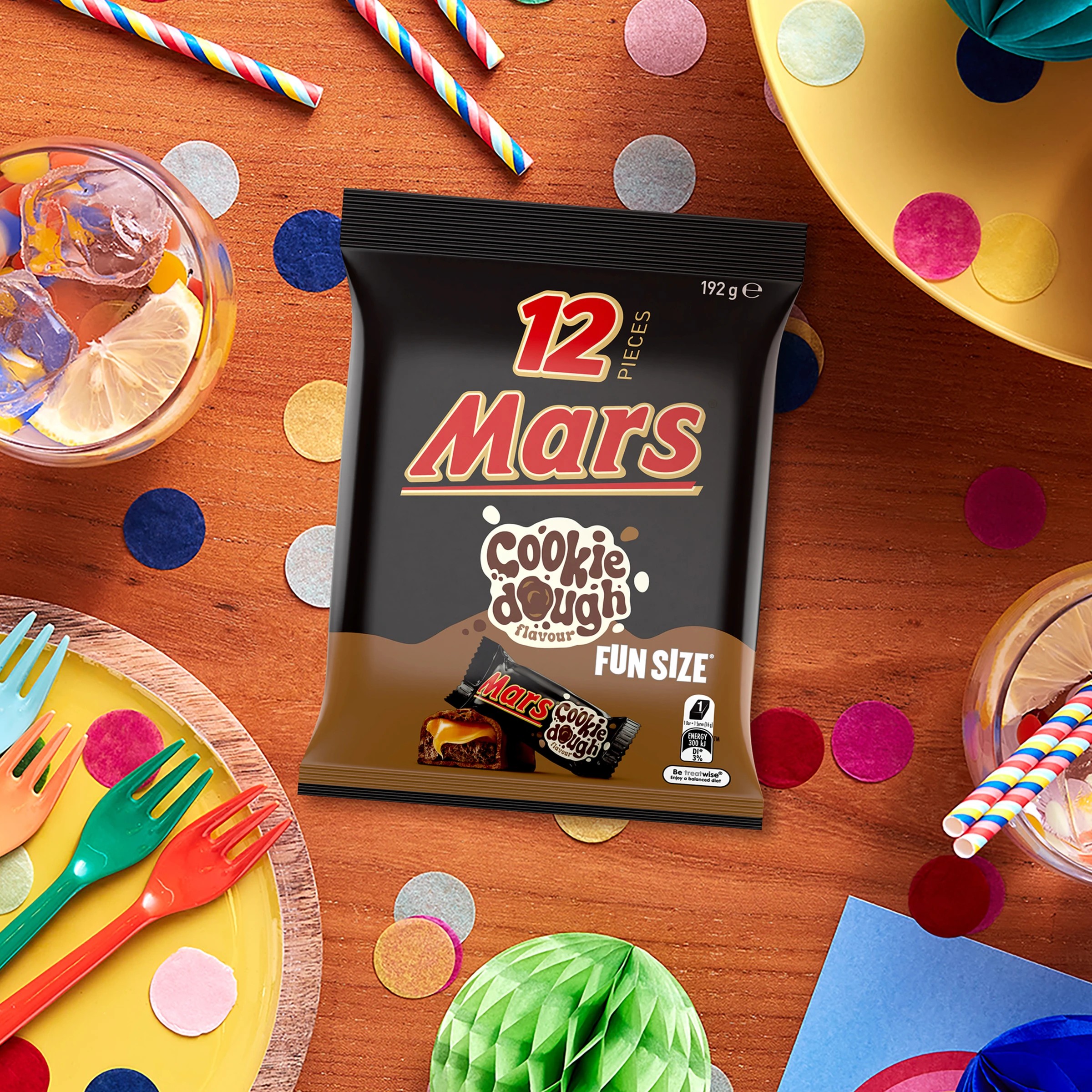3 Mars 12 Piece Cookie Dough Flavour Fun Size Party Bag 192g, 3 of 5