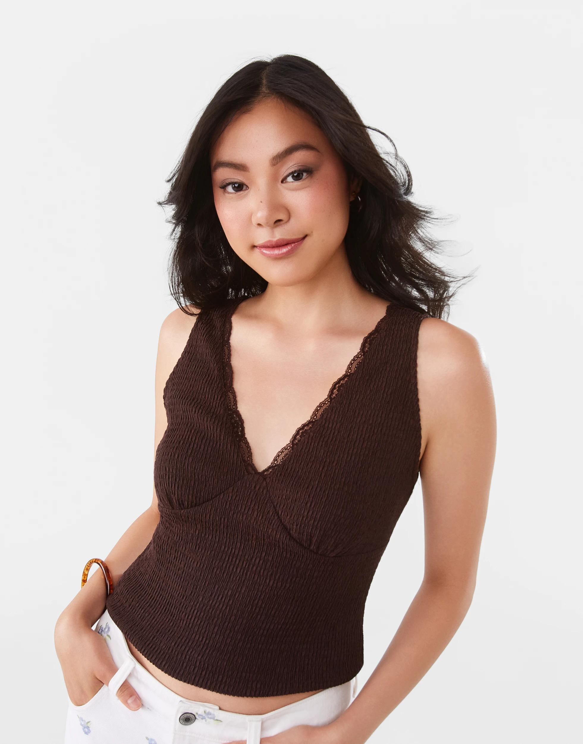 1 Sleeveless V-Neck Lace Top Melt Brown, 1 of 7