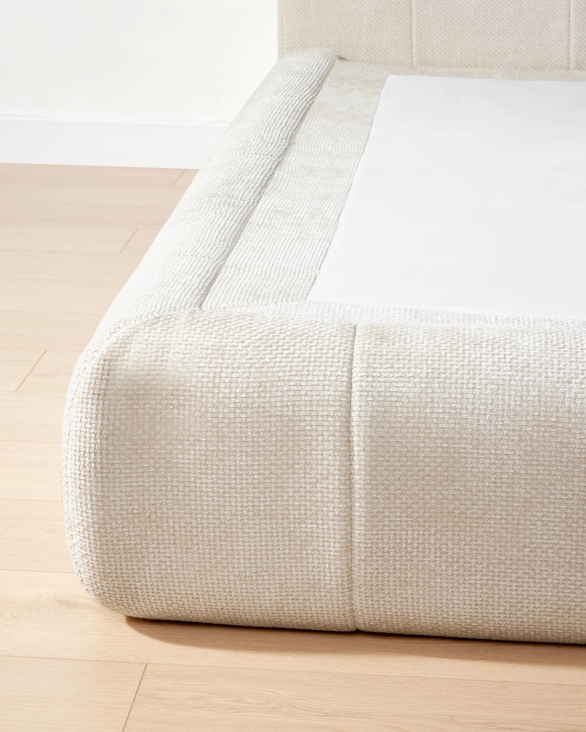 6 Queen Bed Mali Bedframe, 6 of 8