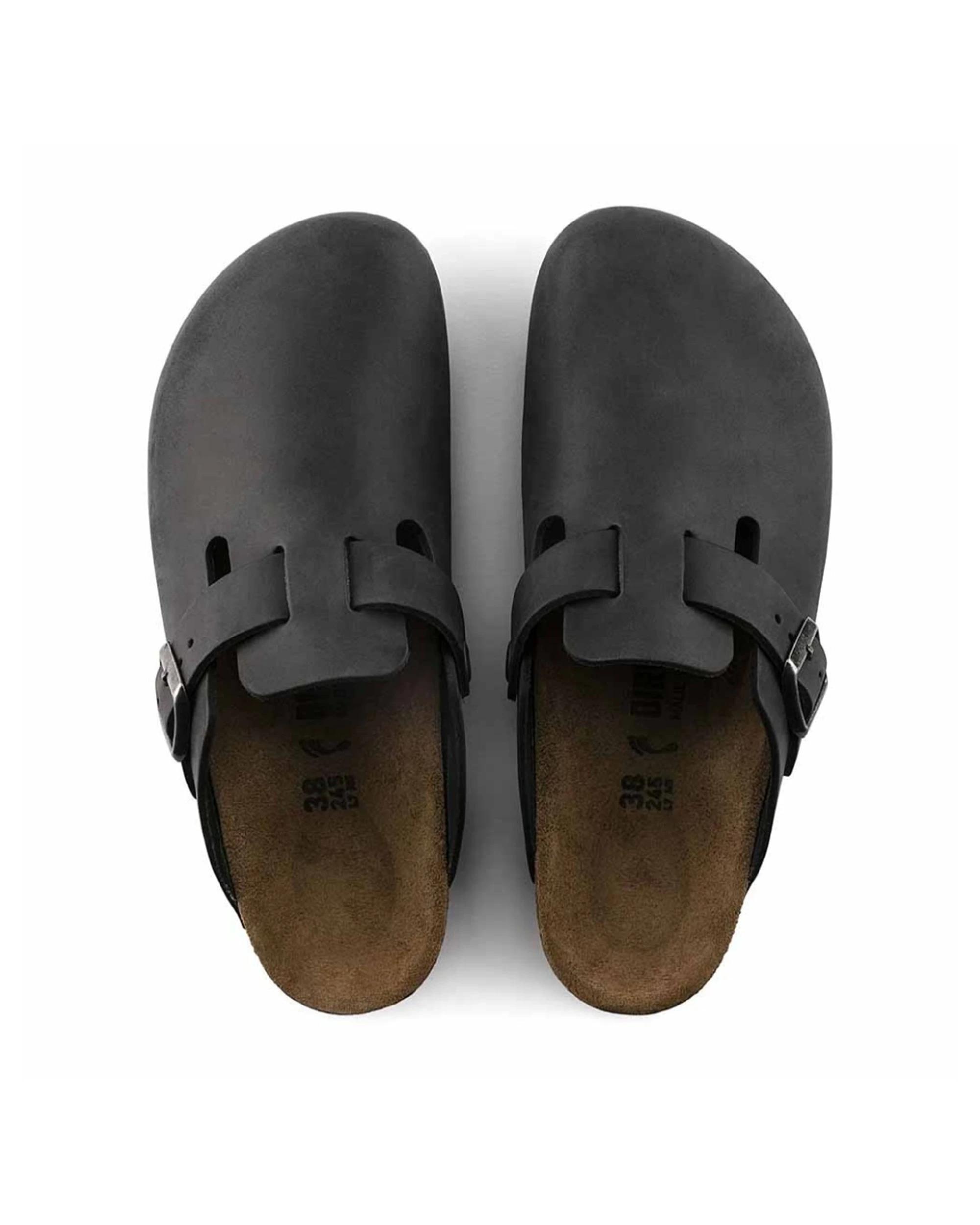 1 Birkenstock Boston Oiled Leather Clogs Regular Width BLACK, 1 of 6