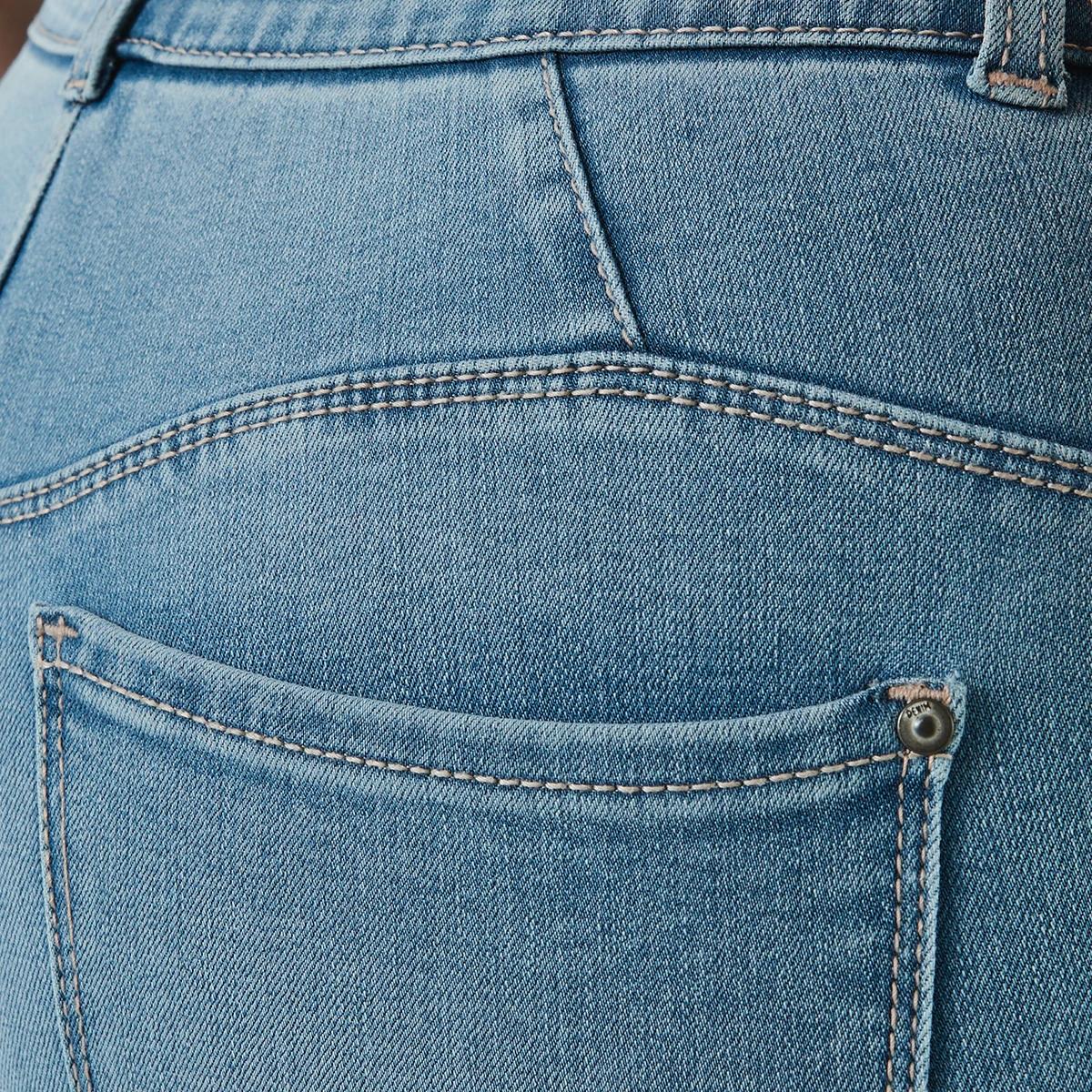 5 Shapewear Jeans Light Wash, 5 of 5