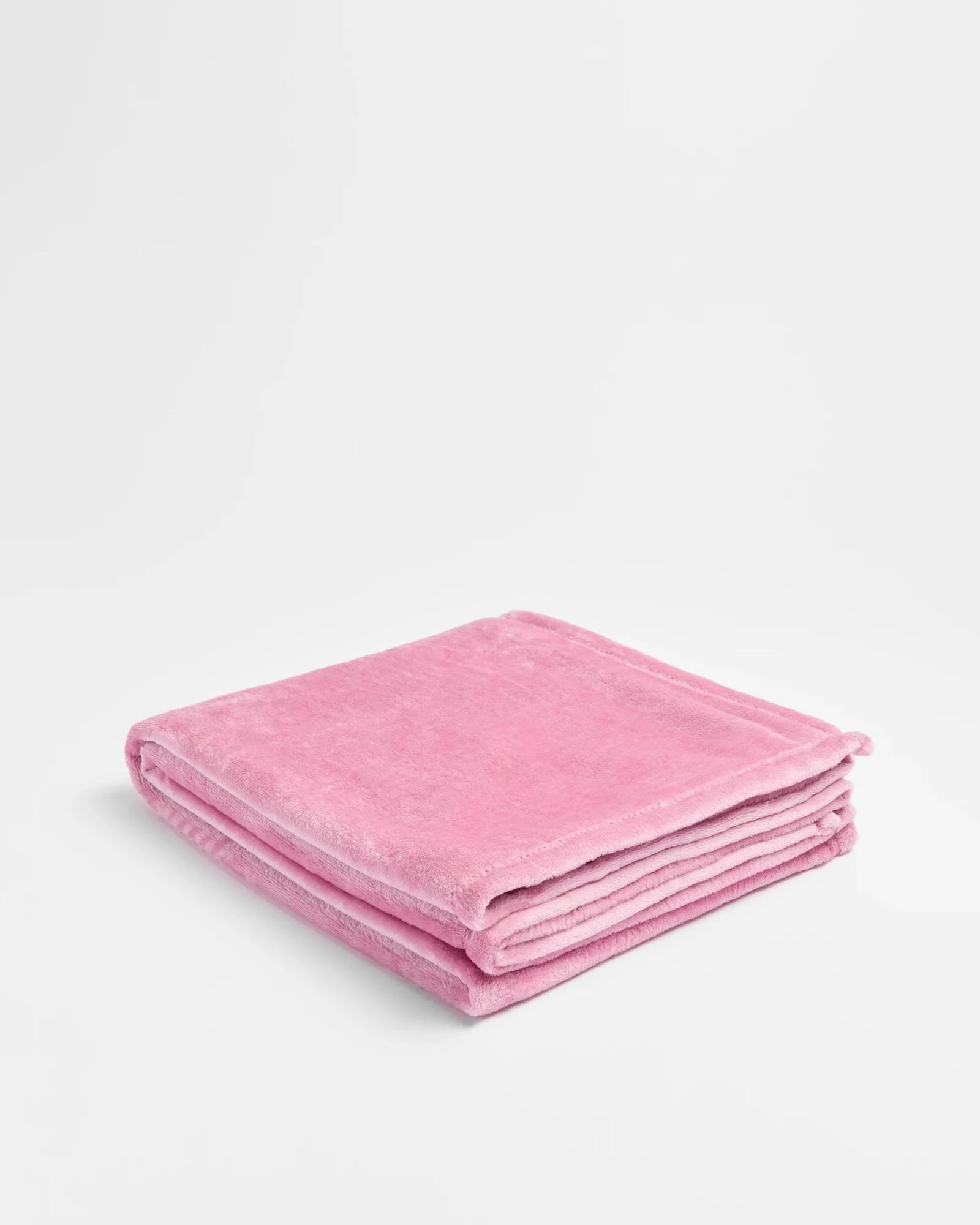 1 Target Ivy Super Soft Throw - Queen Bed - Pink, 1 of 3