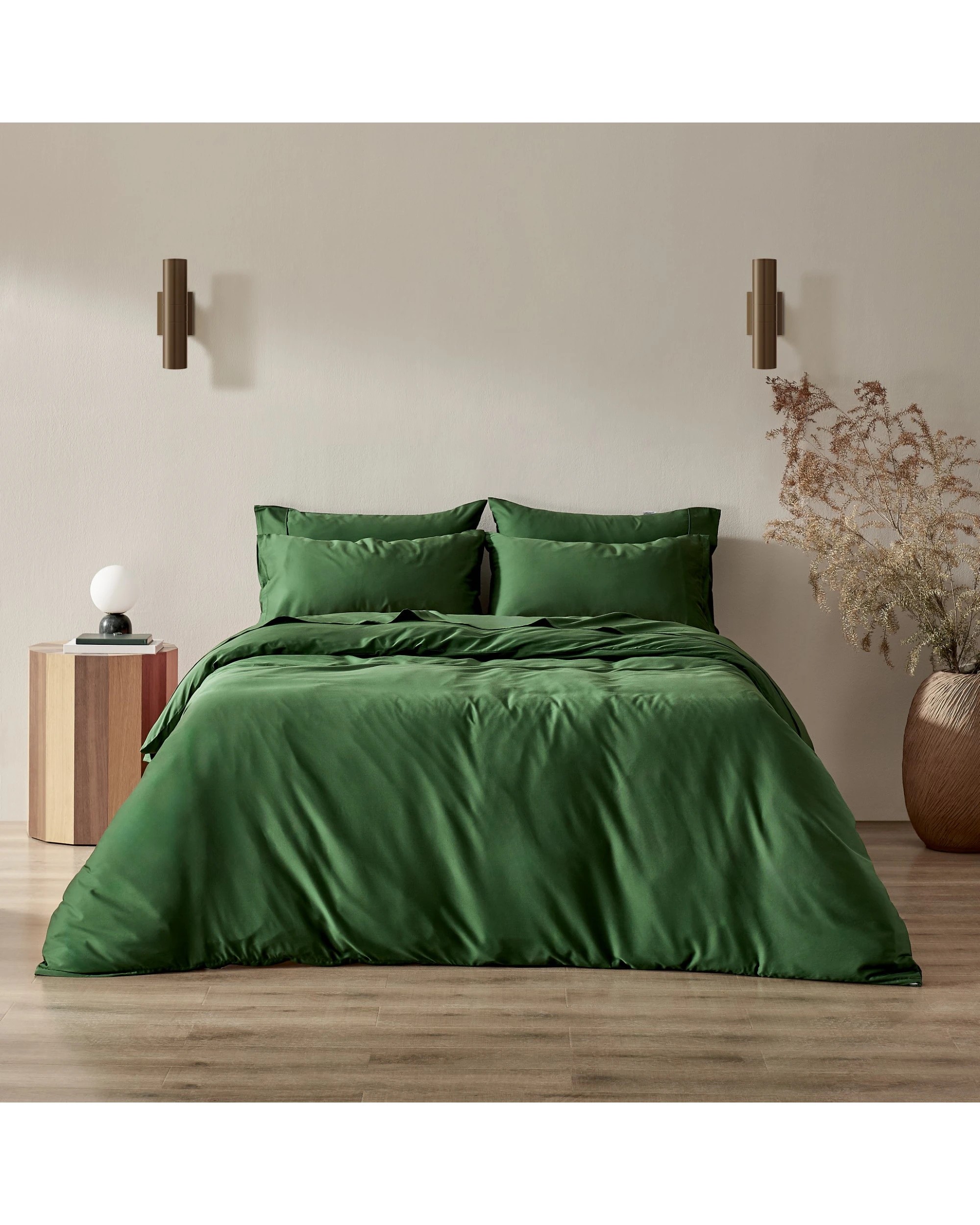 1 Serene 400TC Bamboo Cotton Sateen Quilt Cover Set - Single Bed - Eden Green, 1 of 4