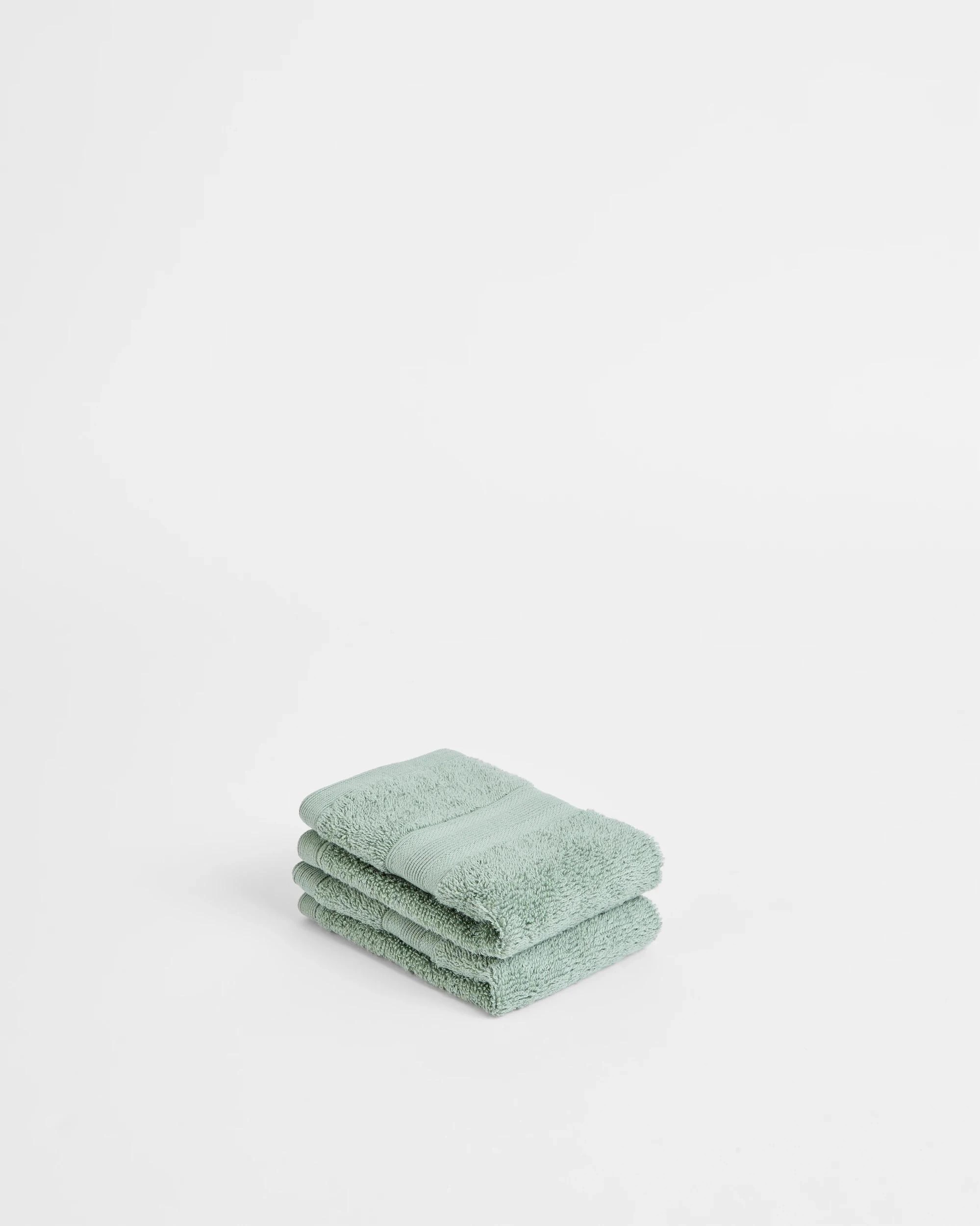 1 Grandeur Australian Cotton Face Washers 2 Pack - Green, 1 of 4