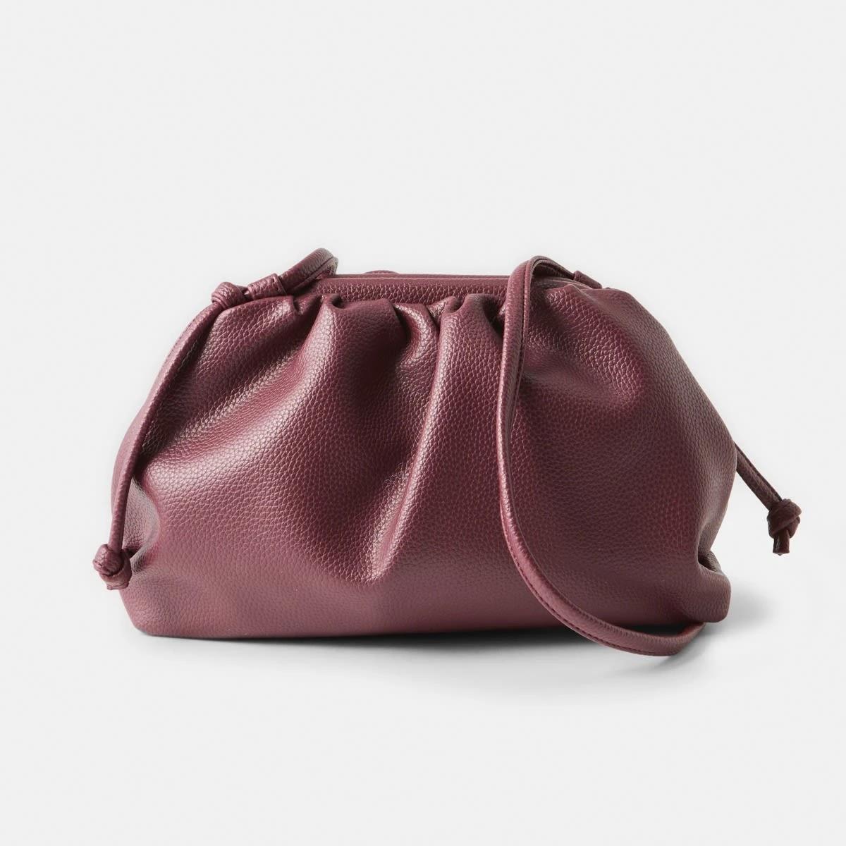 1 Puff Crossbody Bag CRIMSON RED, 1 of 6