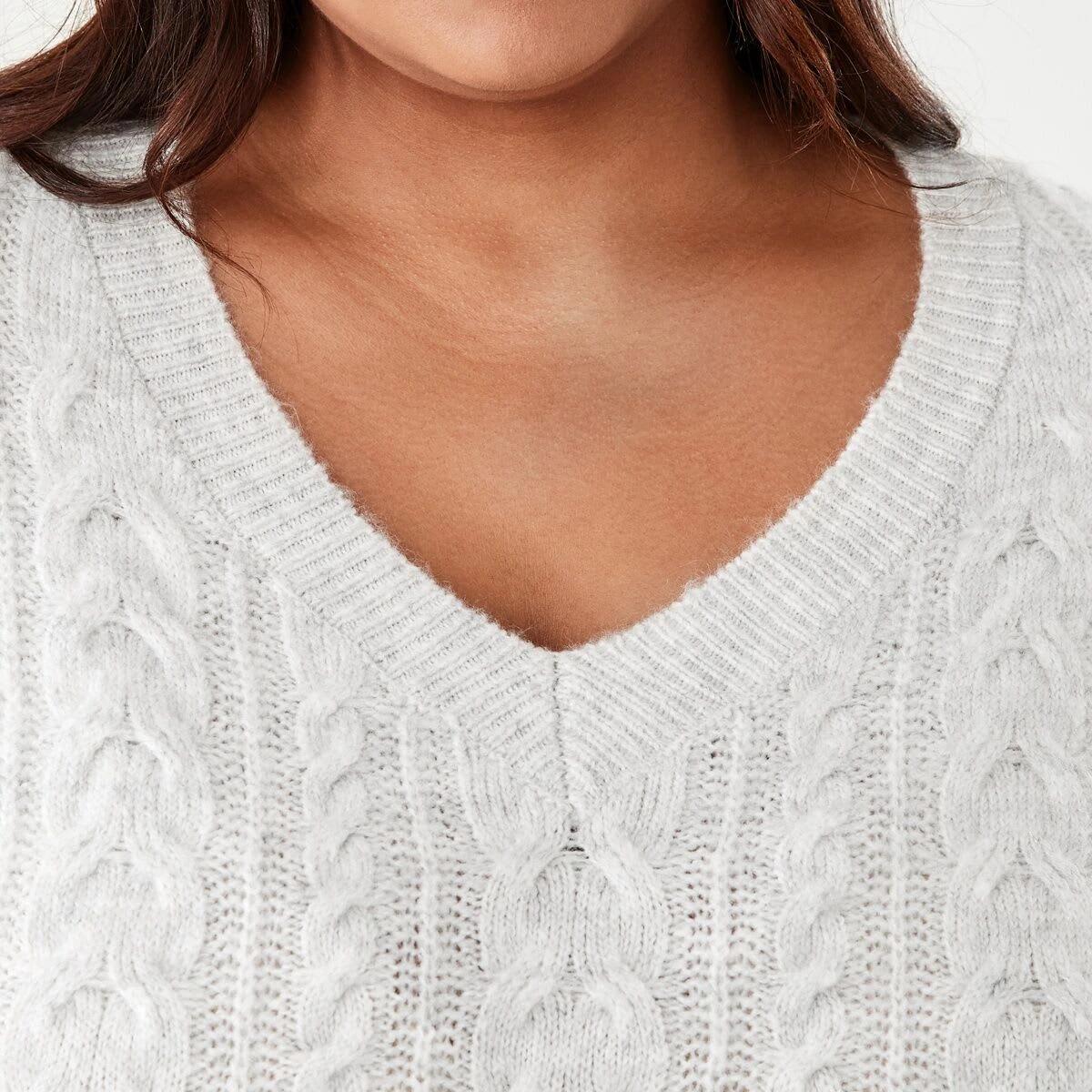 5 Curve Cable V-Neck Jumper Wht Marle, 5 of 6