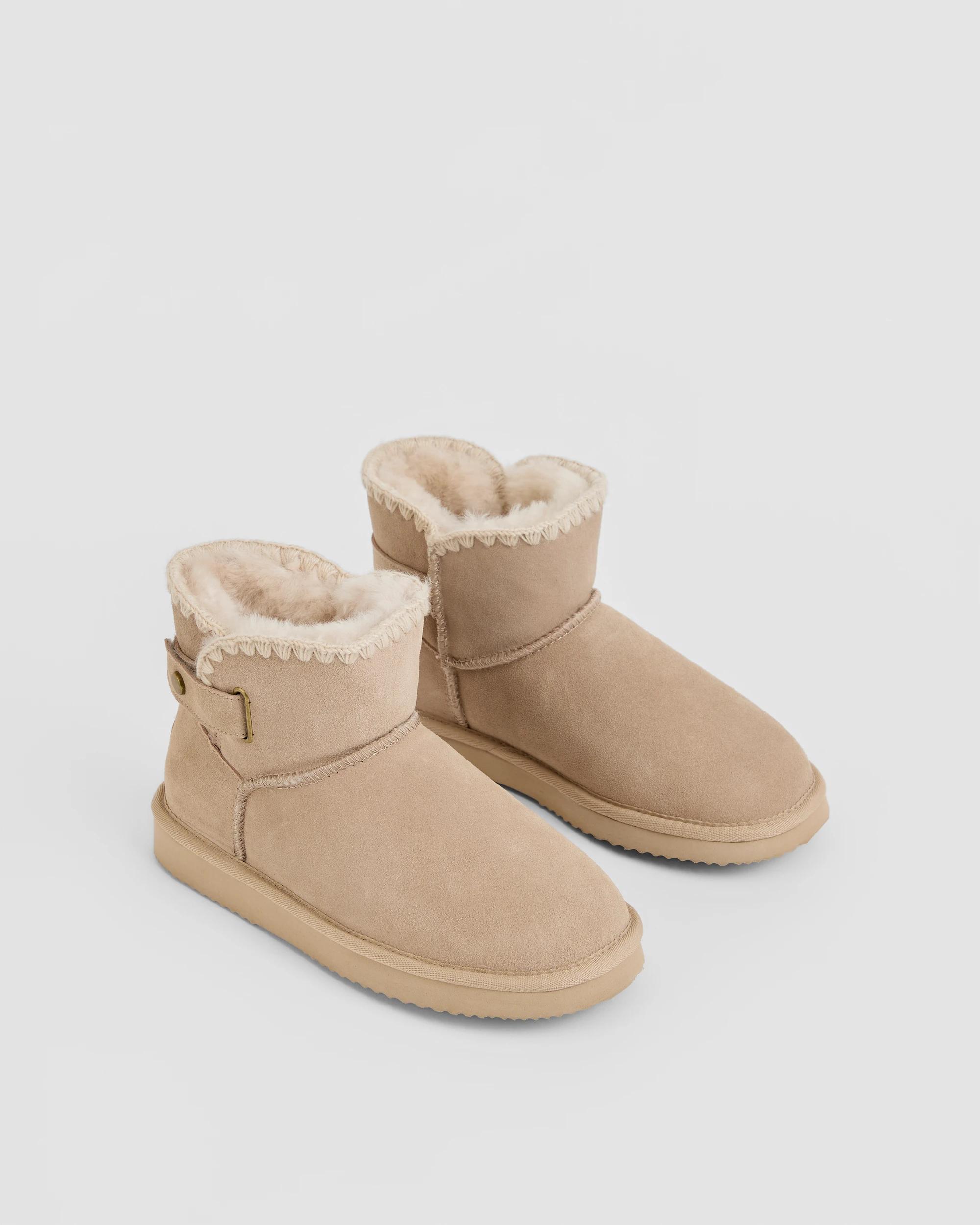 2 Australian Design Ugg Boots and Slippers Australian Design Leather and Sheepskin Platform Stitched Pixie Boot SAND, 2 of 3