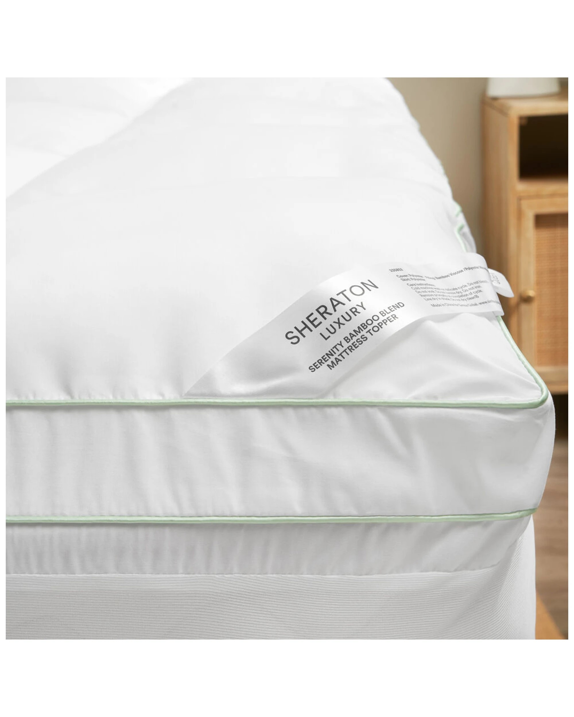 3 Sheraton Luxury Maison Queen Bed Bamboo Mattress Topper 1000 Gsm
 - White, 3 of 4