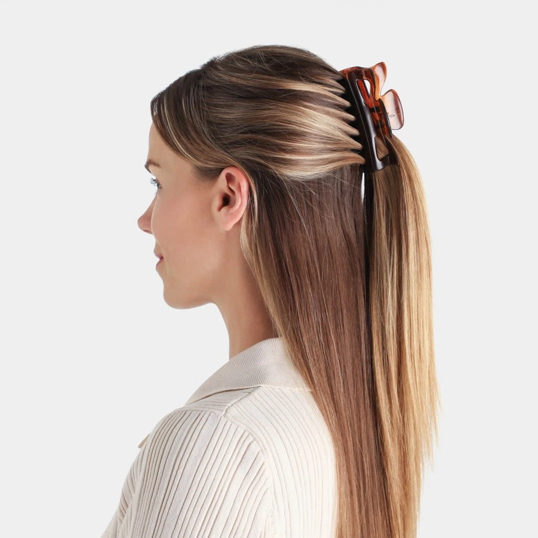 3 OXX Haircare 2 Pack Black and Brown Large Claw Grips, 3 of 3