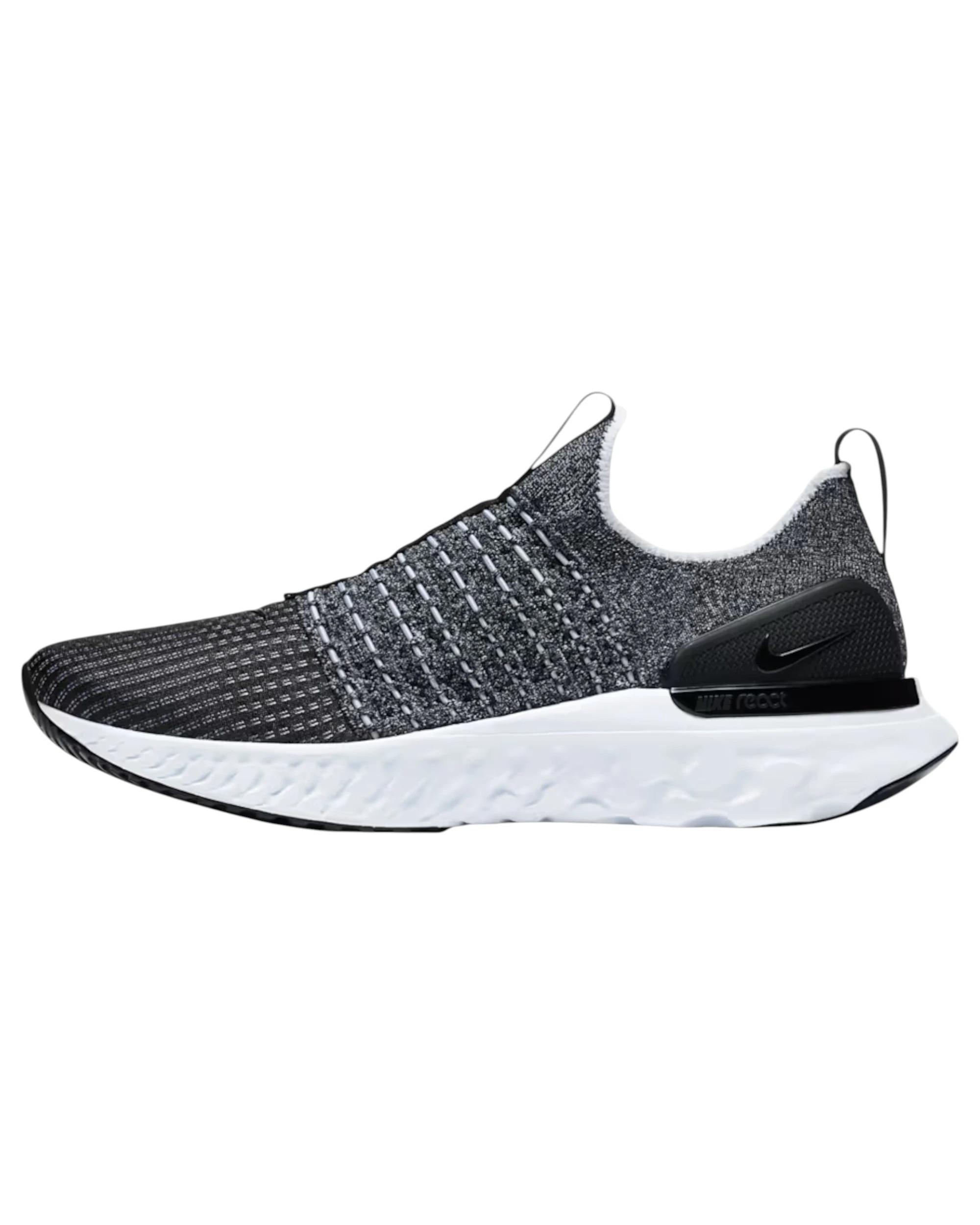3 Nike Mens Phantom Run 2 Athletic Shoes BLACK/WHITE, 3 of 8