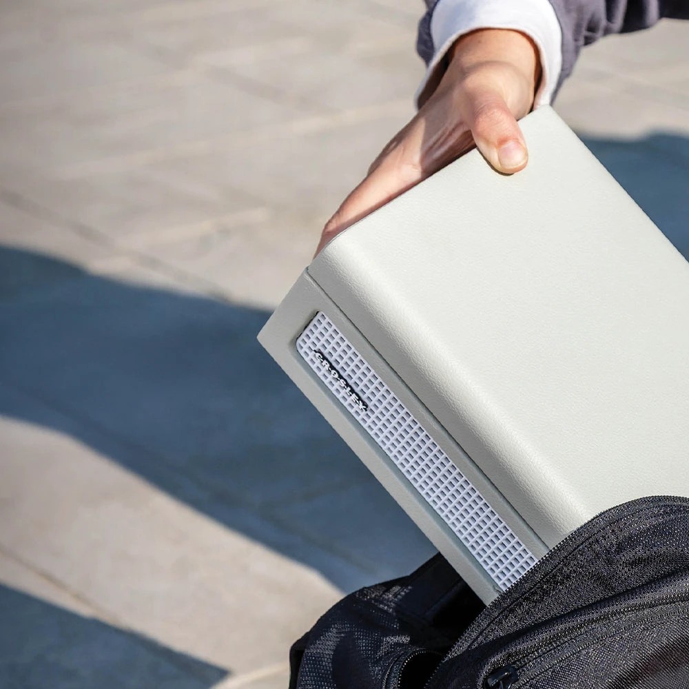 5 Crosley Voyager Portable Retro CD Player with Stereo Bluetooth Speakers, FM Radio - Beige, 5 of 7